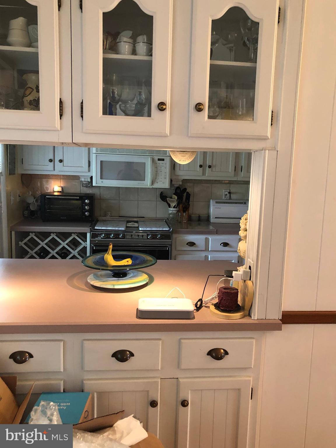 HOLLAND HILL - Residential