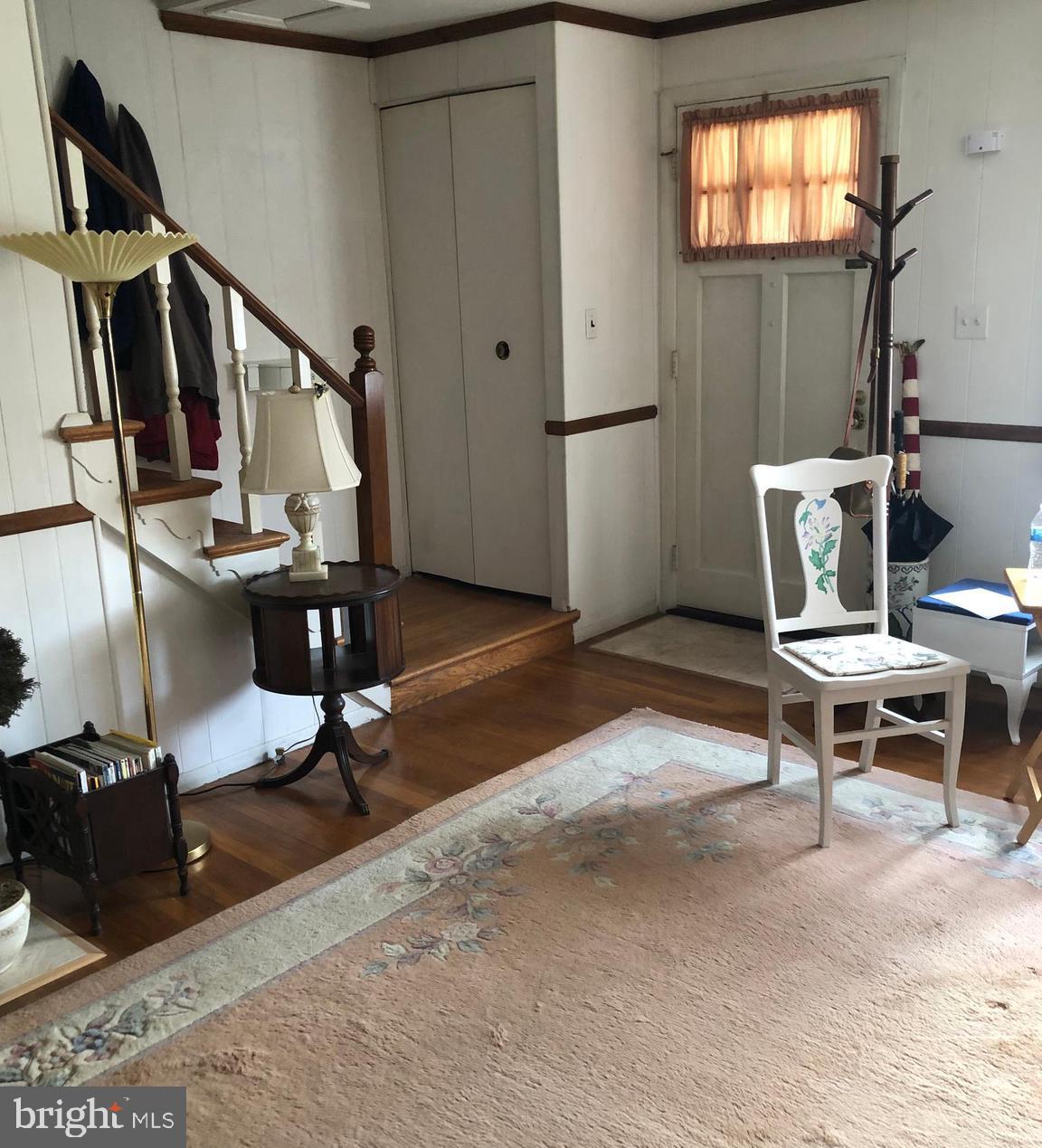 HOLLAND HILL - Residential