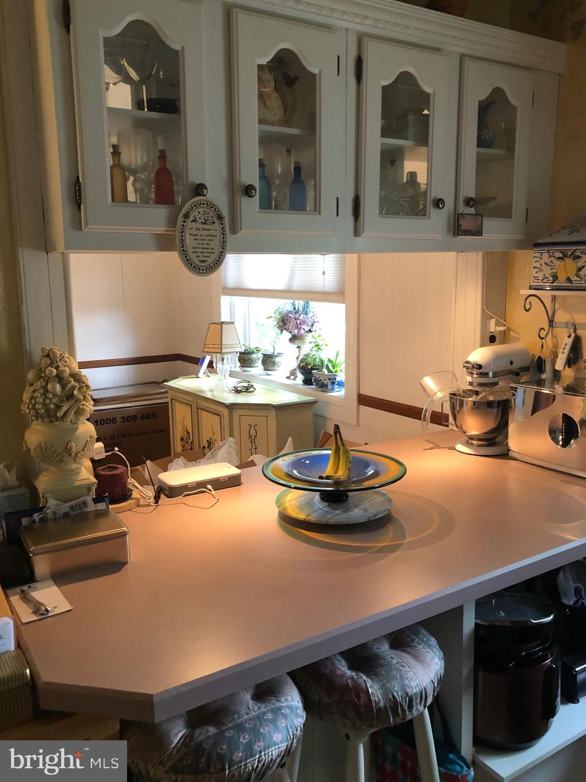 HOLLAND HILL - Residential