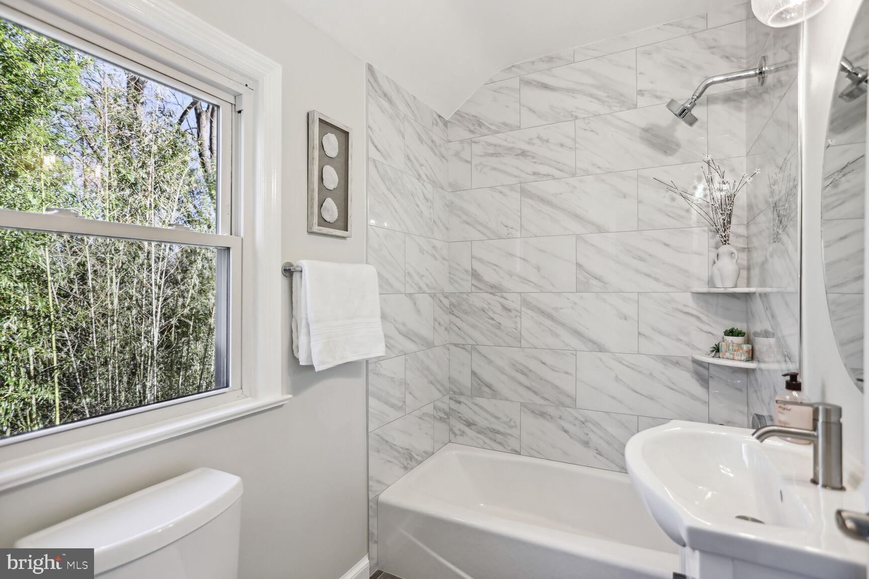 TAKOMA PARK - Residential