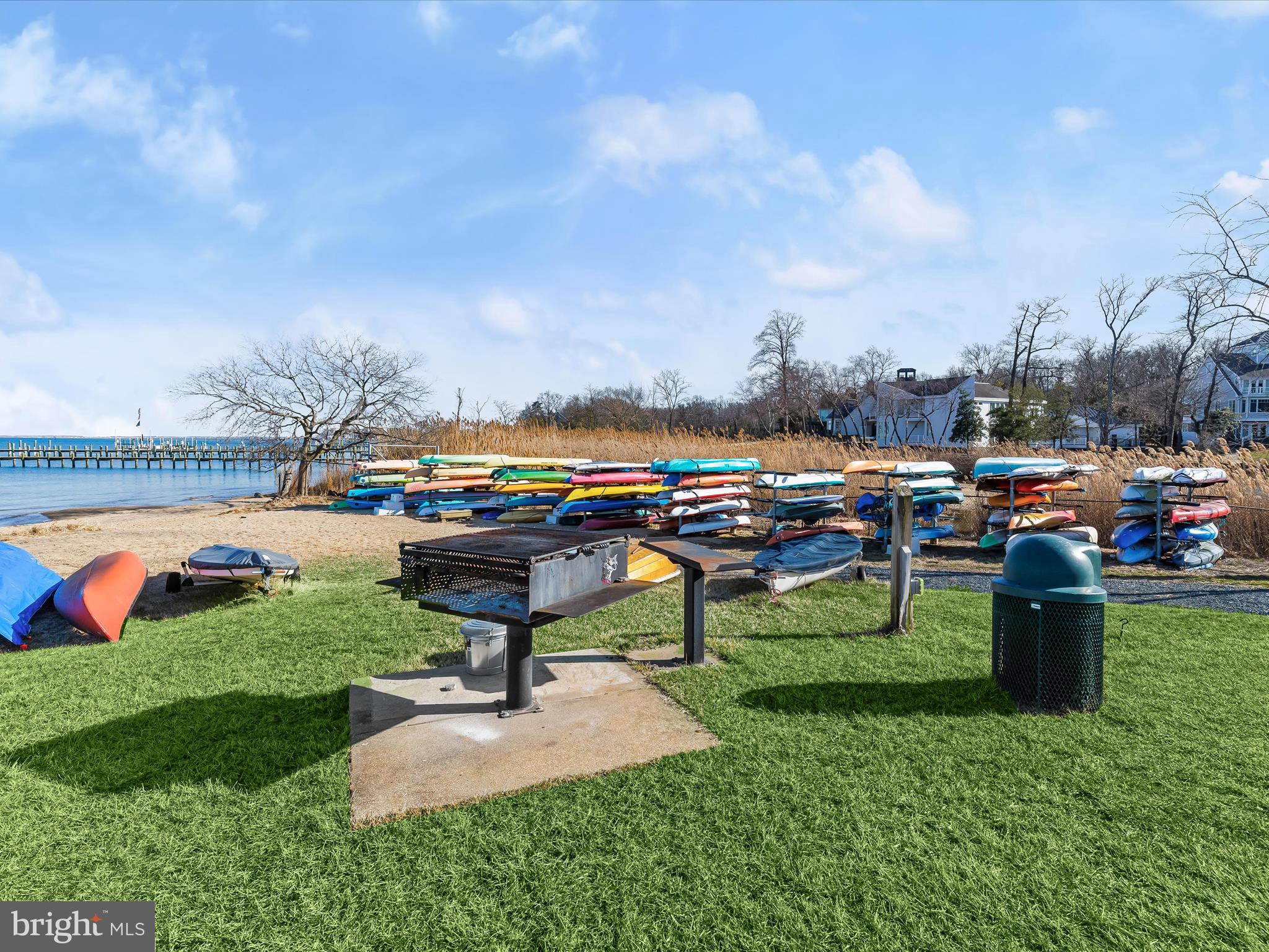 CHESAPEAKE HARBOUR - Residential