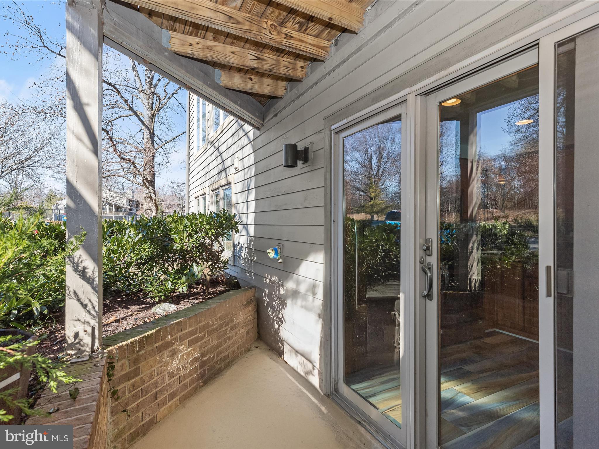 CHESAPEAKE HARBOUR - Residential