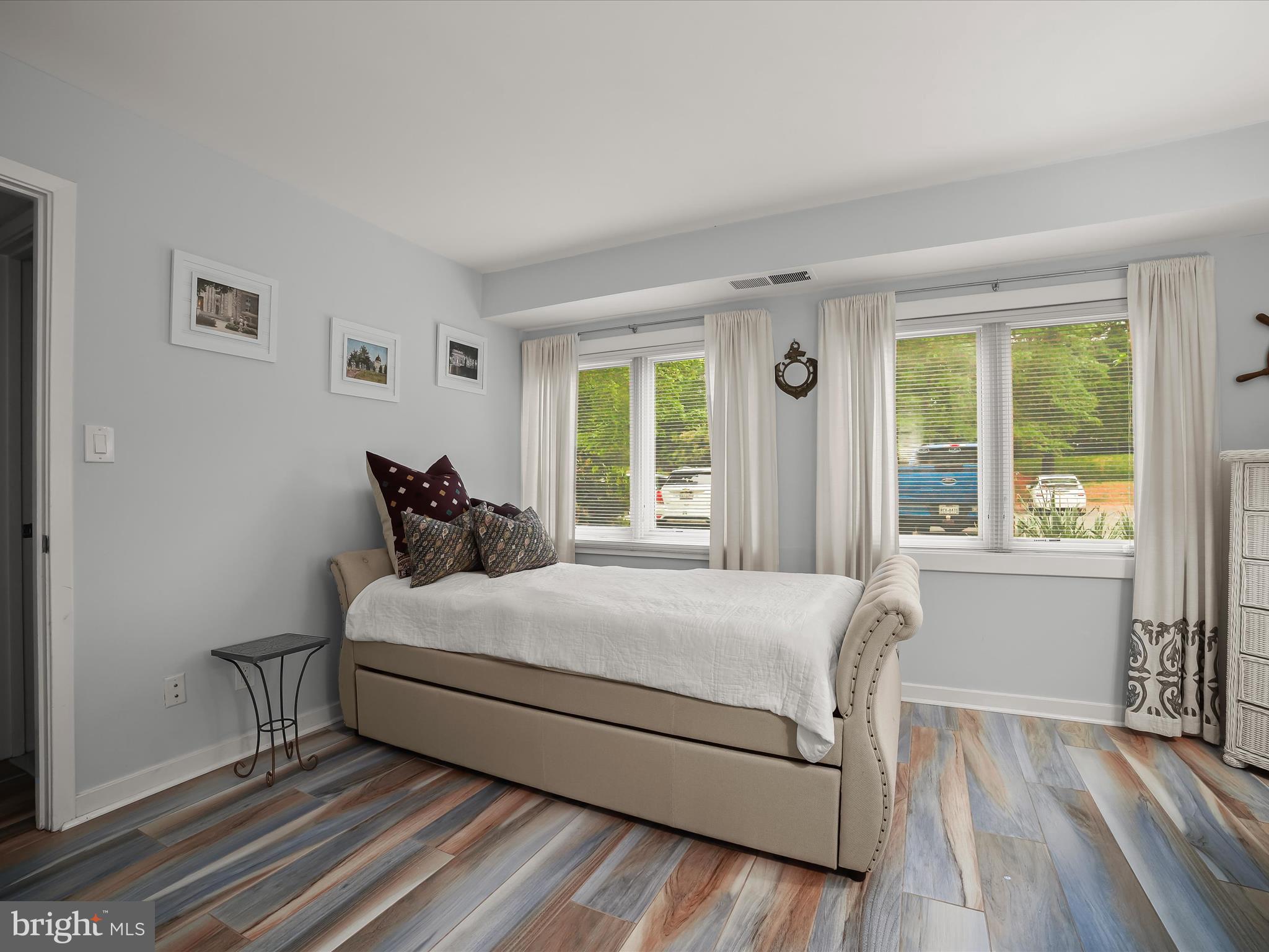 CHESAPEAKE HARBOUR - Residential