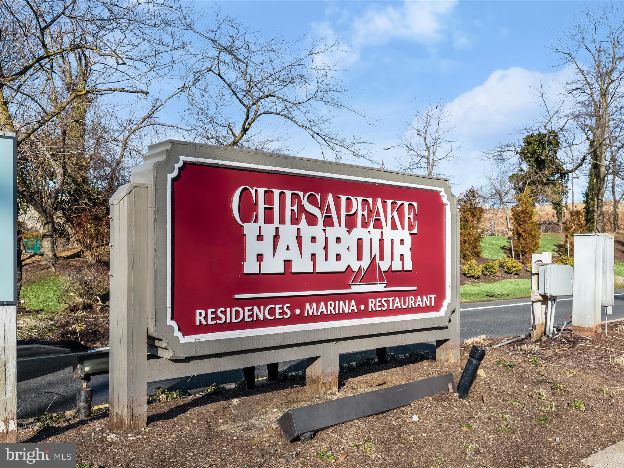 CHESAPEAKE HARBOUR - Residential