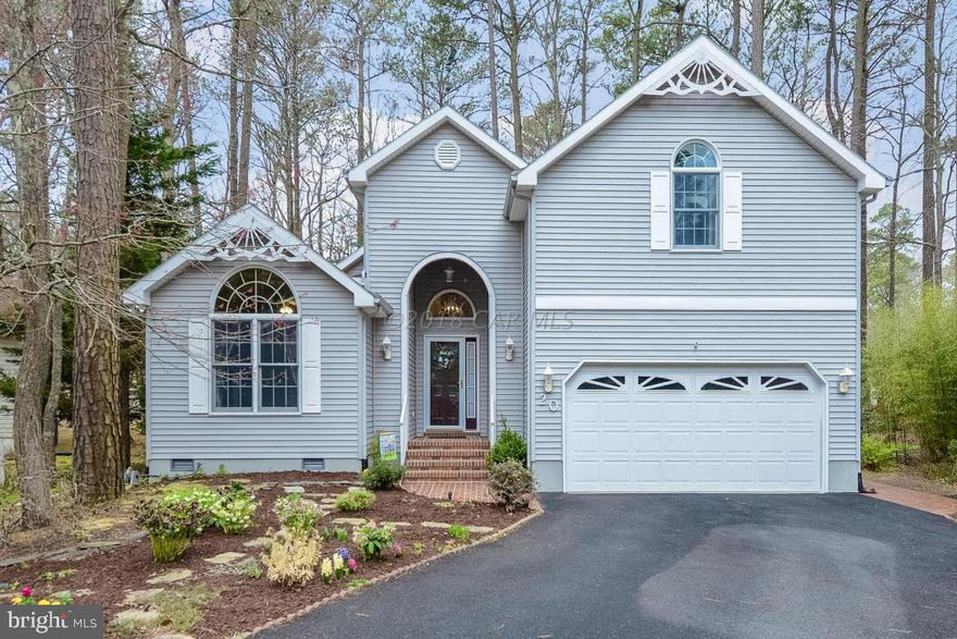 A must see! Lovingly maintained by the original owners. Quality from the start of the specially engineered footer system to the finishing touches including beautiful cherry hardwood flooring, granite counter tops, cherry cabinets, cedar-lined window seats, built-in bookshelves, custom chandeliers, and much more. 2579 square feet of living space with cathedral ceilings, four bedrooms, library/den, gas fireplace, sun room, first floor master bedroom and situated on a low-traffic cul de sac lot. This home has a large two car attached garage with a laundry sink and extensive brick pathways leading to the large brick patio in the back yard. There is even a shed with electricity  for extra storage or workshop.