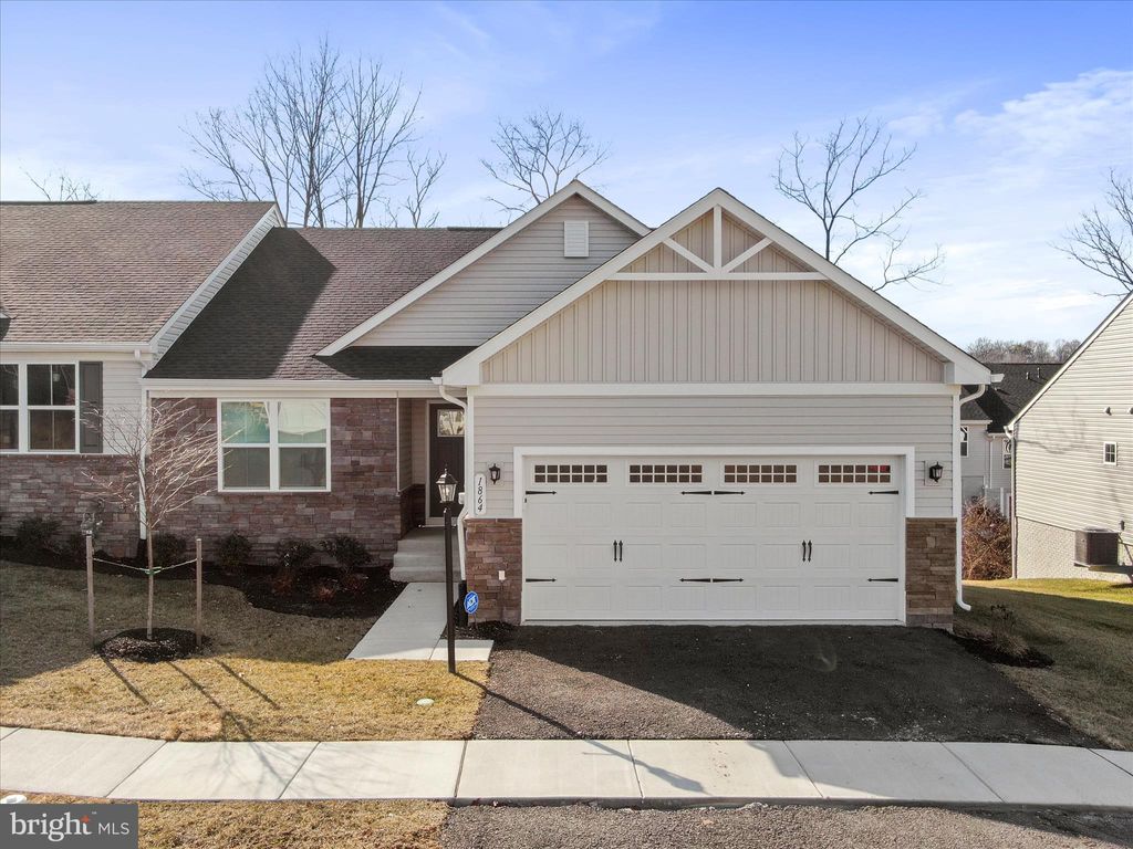 Photo of 1864 Shannon Drive S, GREENCASTLE, PA 17225 (MLS # PAFL2032338)