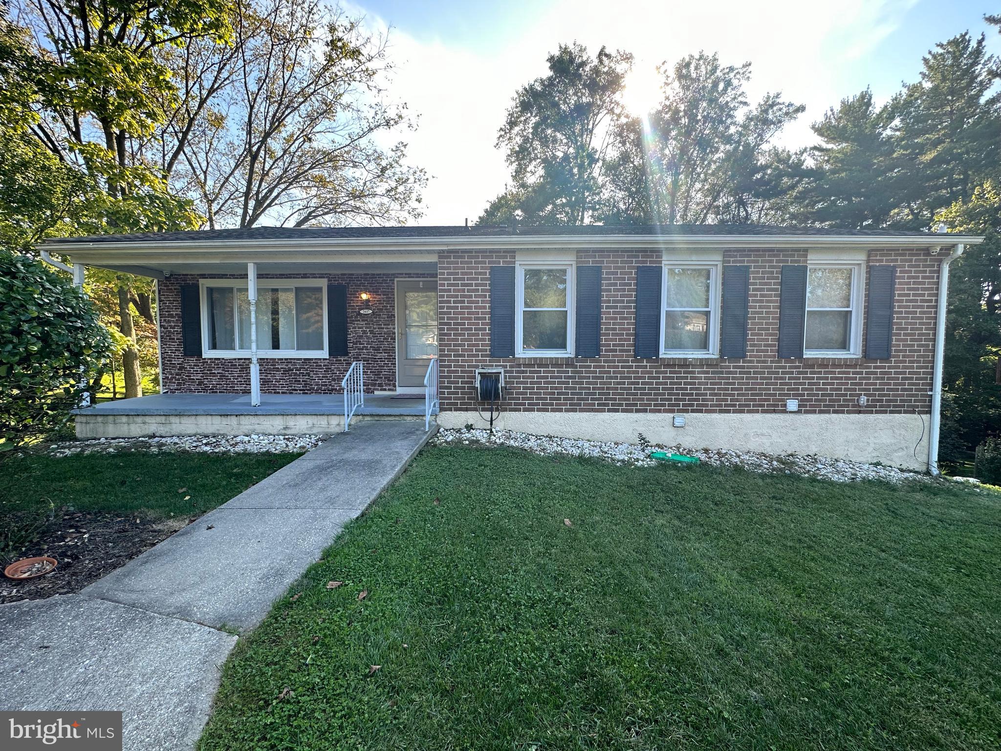 DONCASTER VILLAGE - Residential Lease