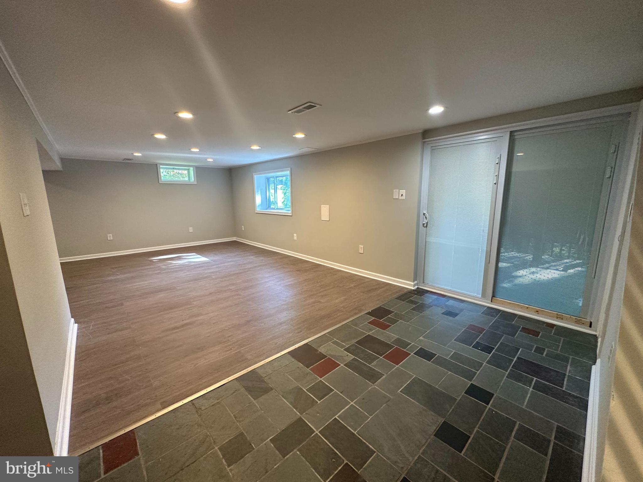 DONCASTER VILLAGE - Residential Lease