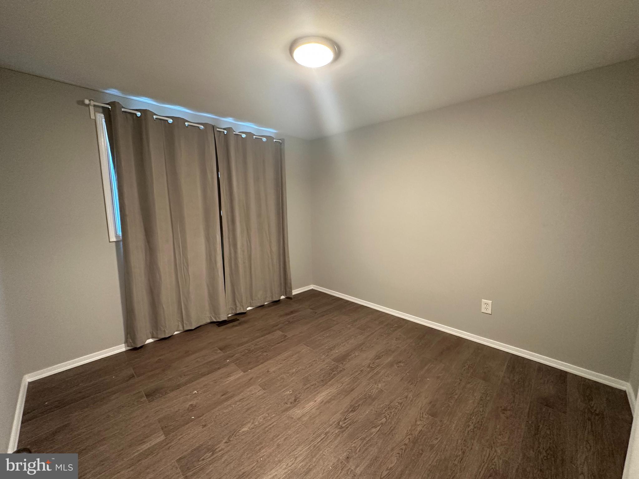 DONCASTER VILLAGE - Residential Lease