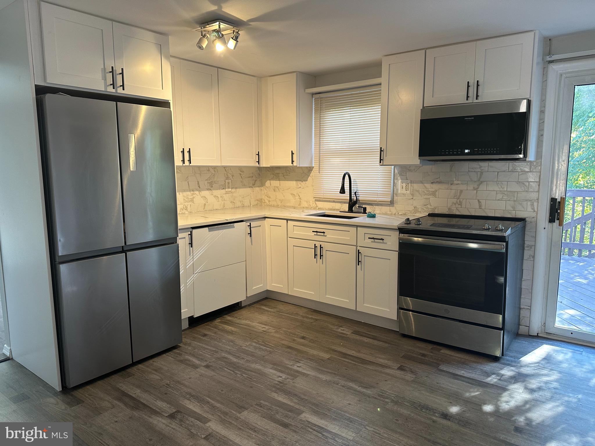 DONCASTER VILLAGE - Residential Lease