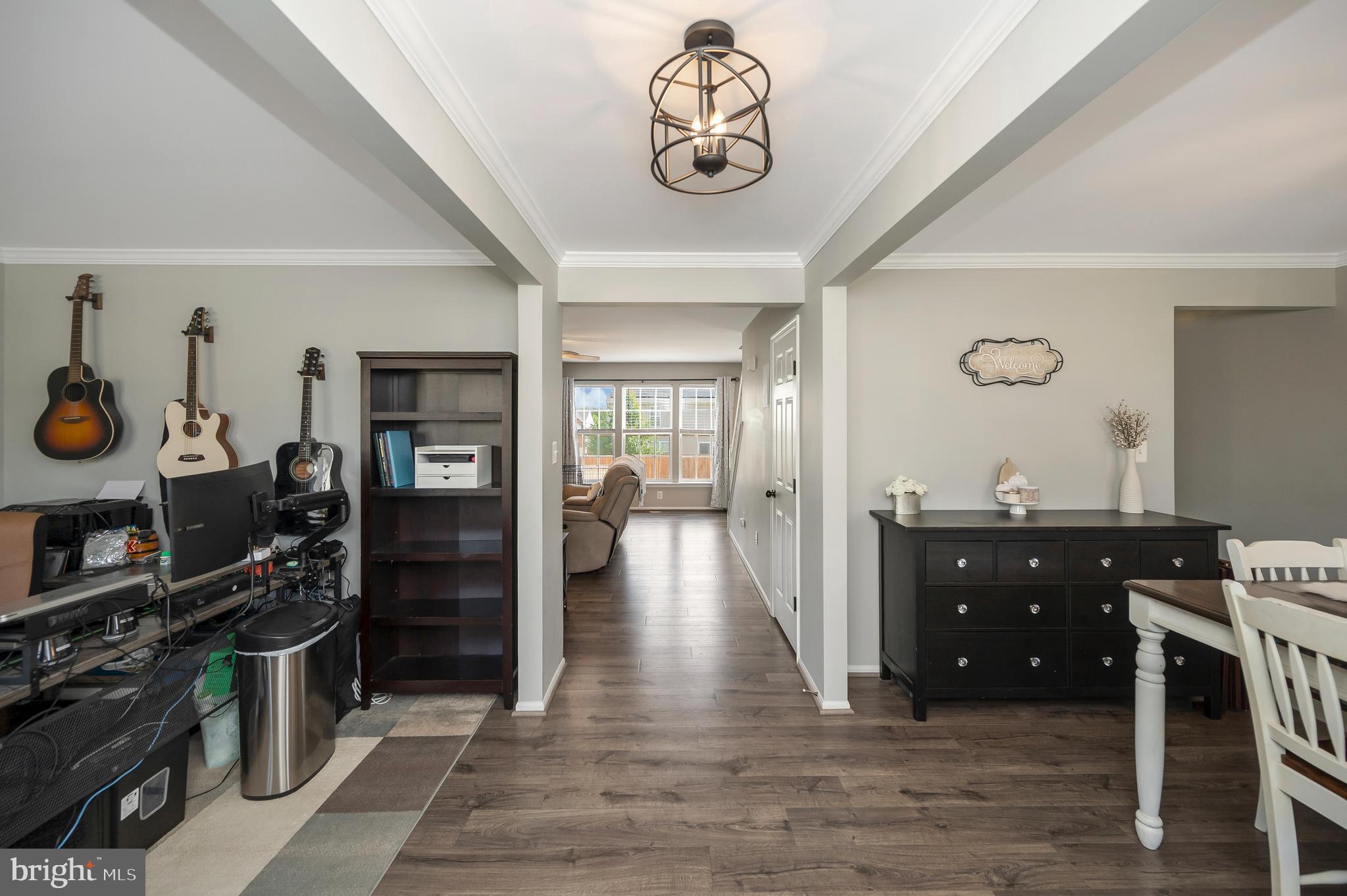 33 SUMMERFIELD LANE