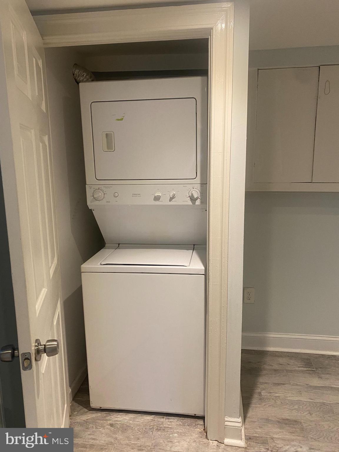 HOLLYWOOD - Residential