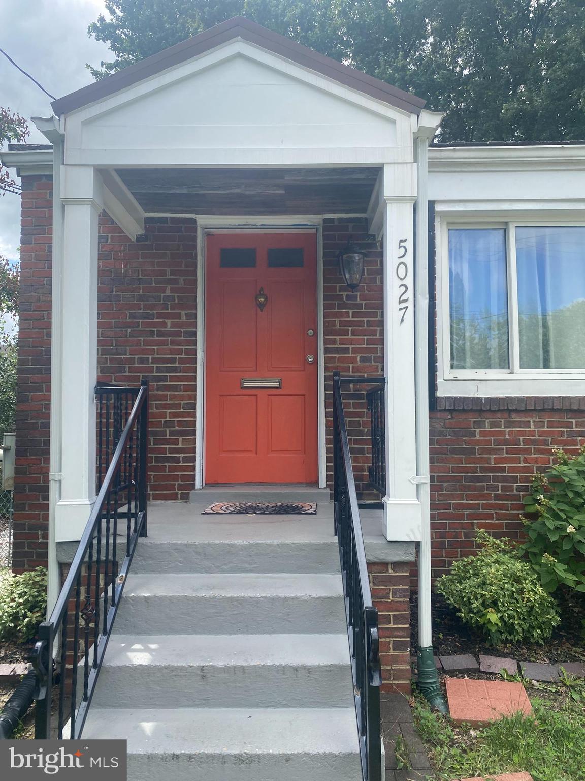 HOLLYWOOD - Residential