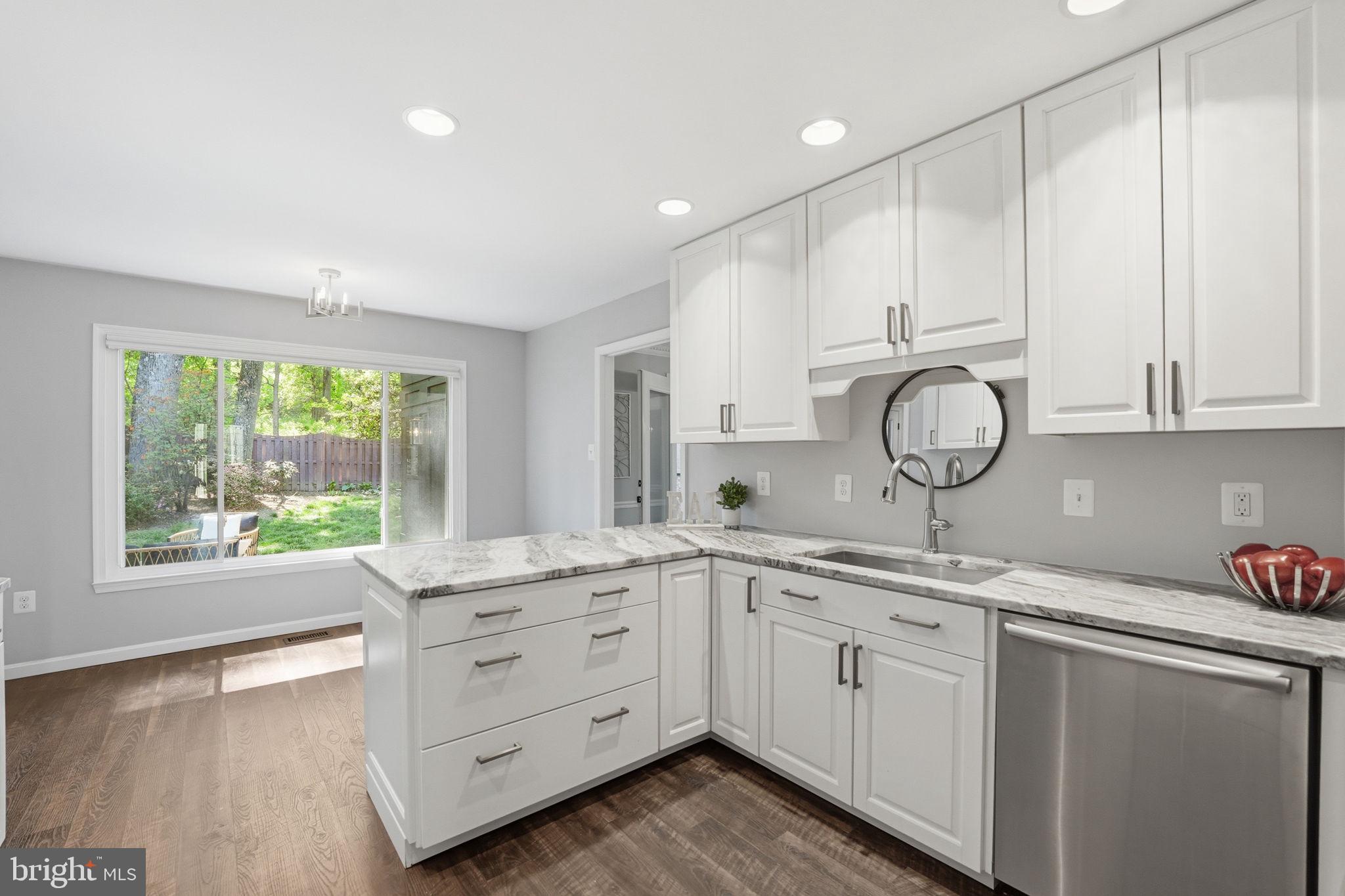 CARTERS GREEN - Residential