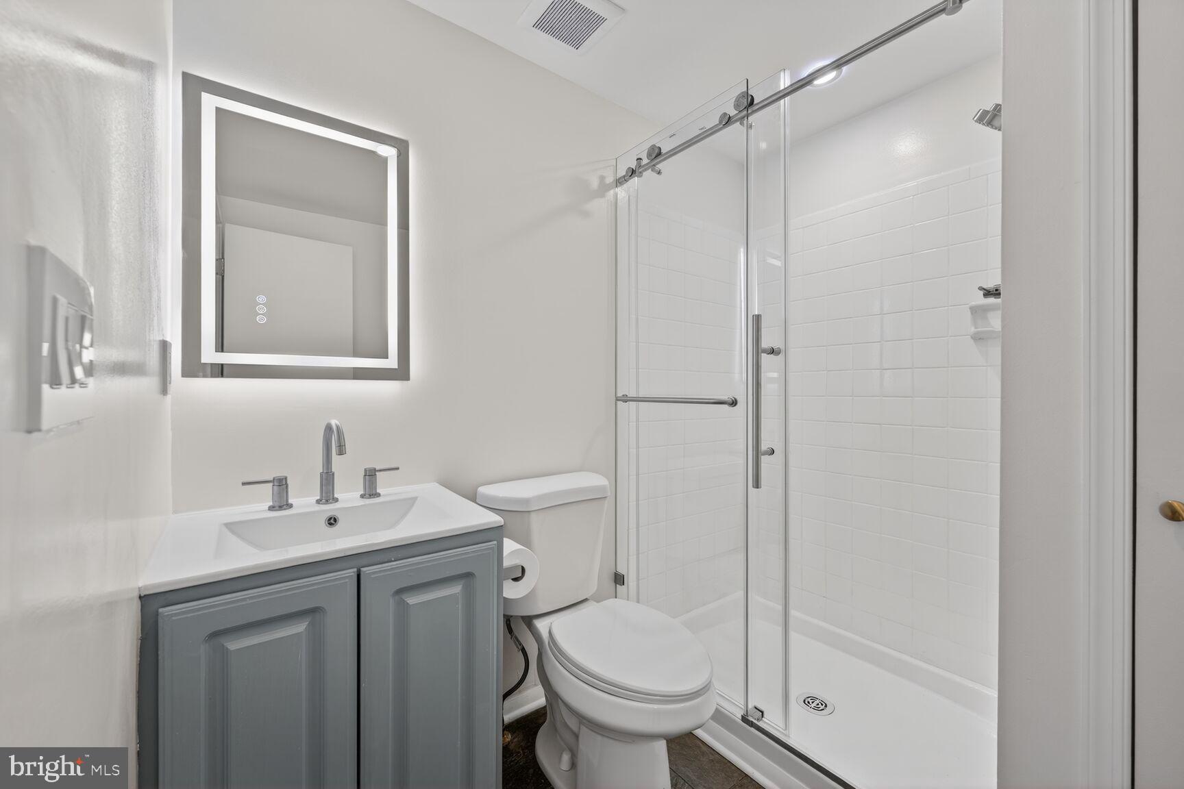 MAPLEWOOD - Residential Lease