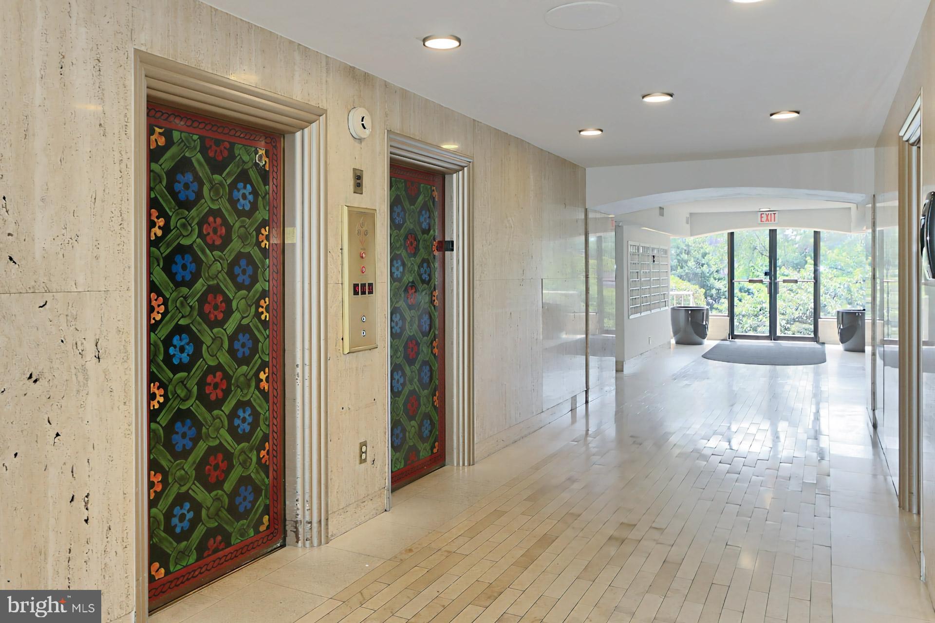 THE FOUNTAINS - Residential