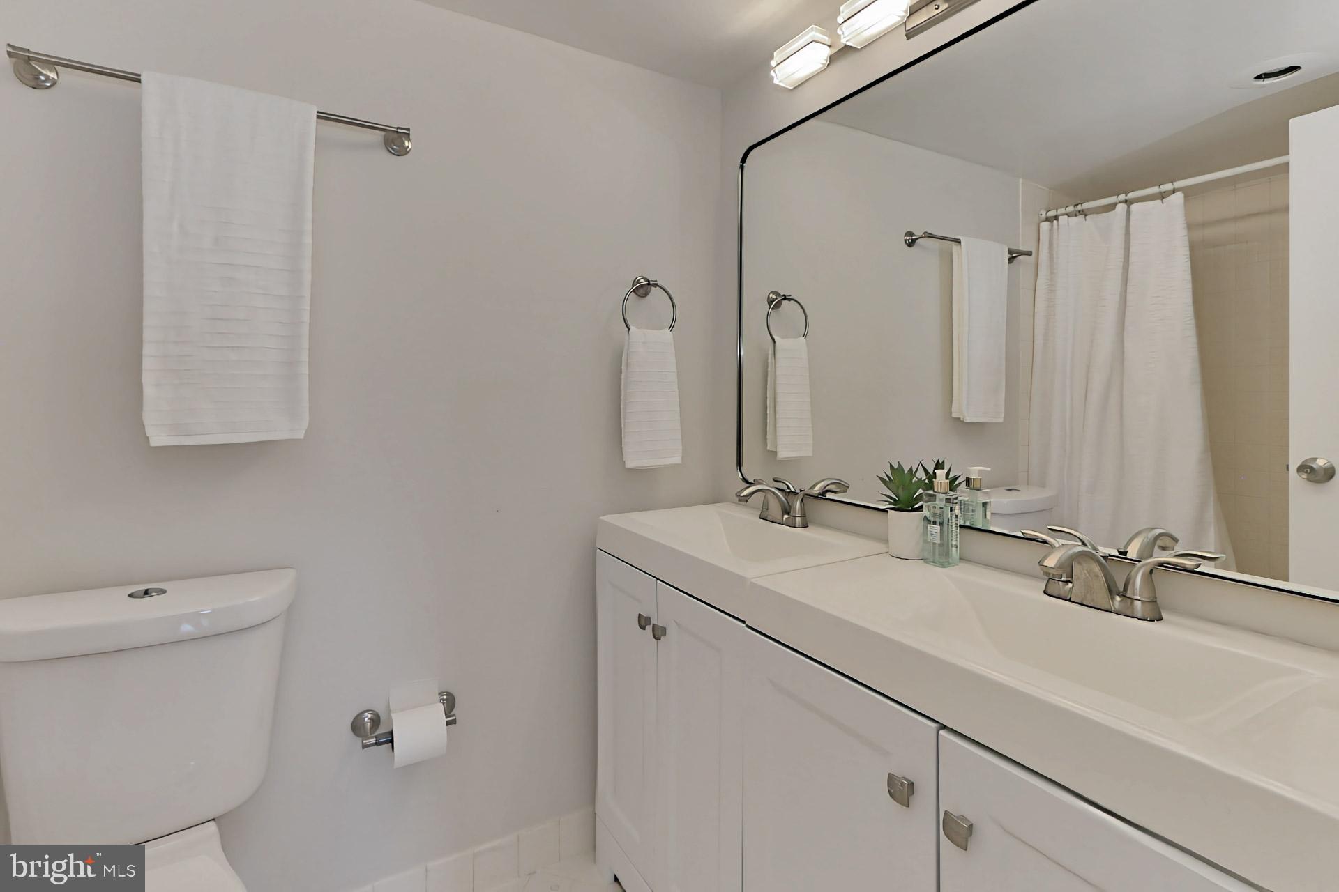 THE FOUNTAINS - Residential