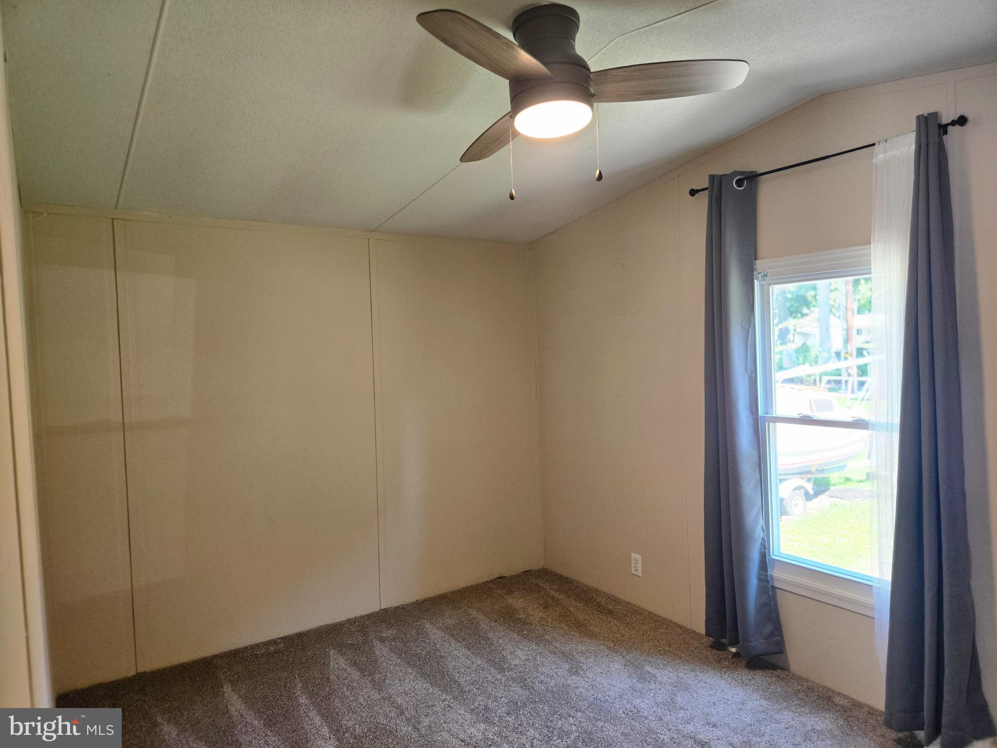 SHERWOOD FOREST - Residential