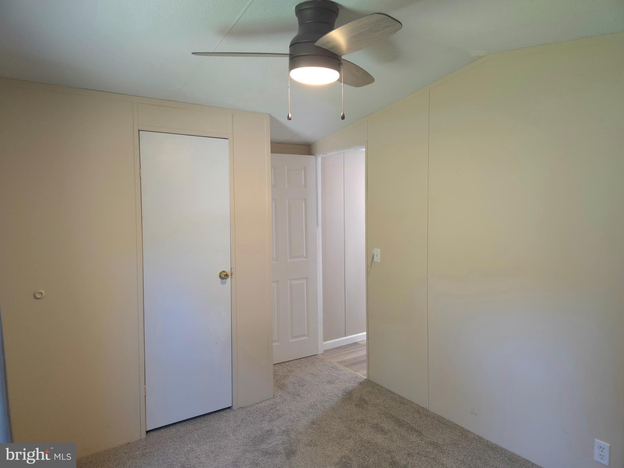 SHERWOOD FOREST - Residential