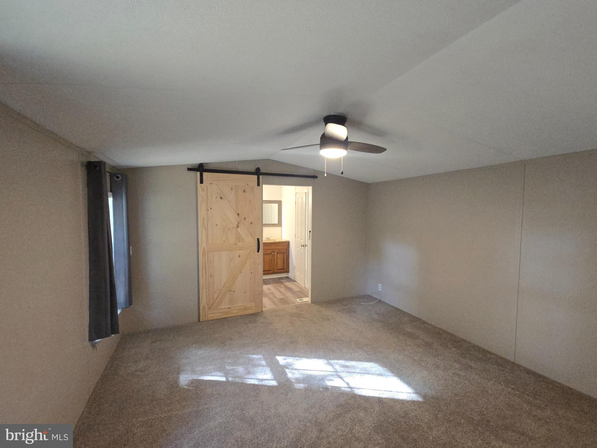 SHERWOOD FOREST - Residential