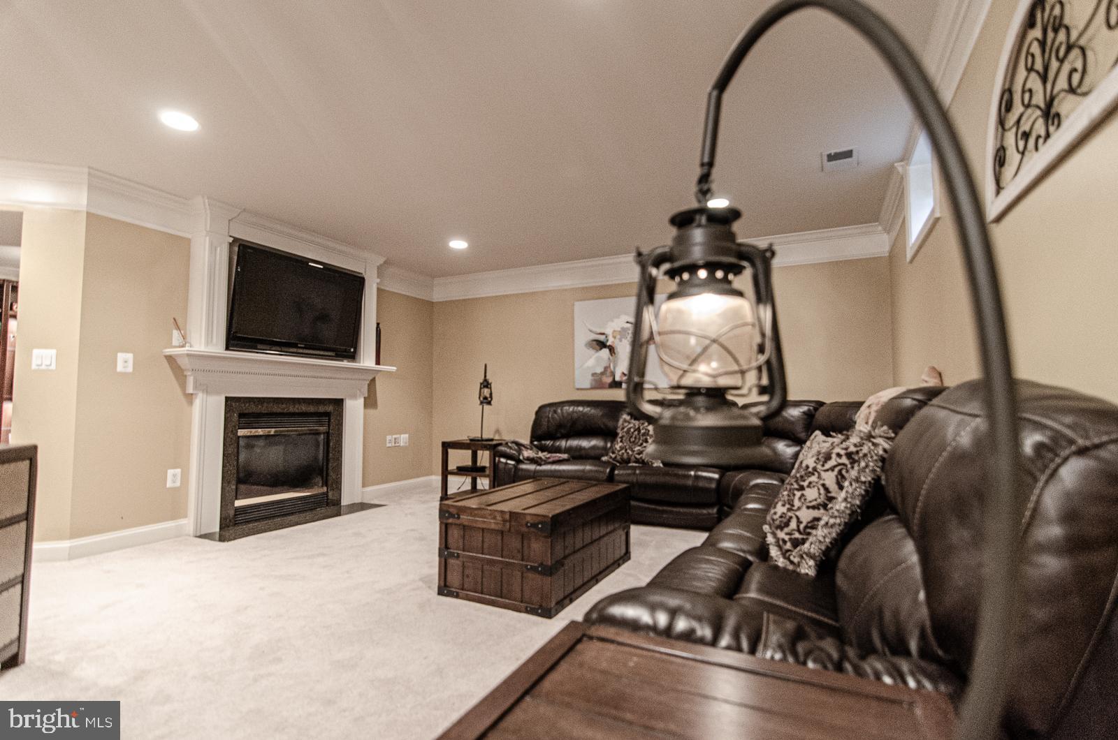 MOUNT VERNON - Residential