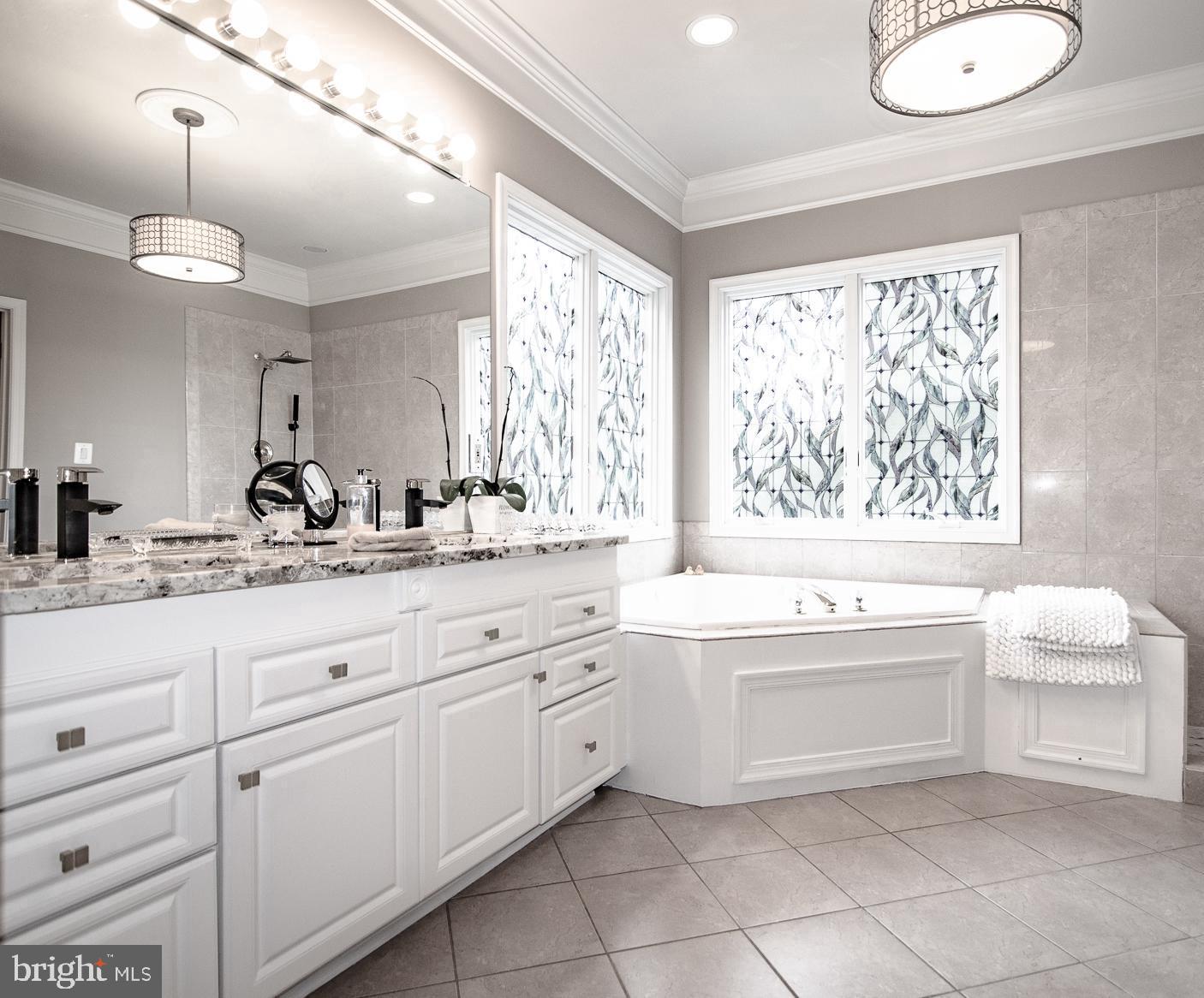 MOUNT VERNON - Residential