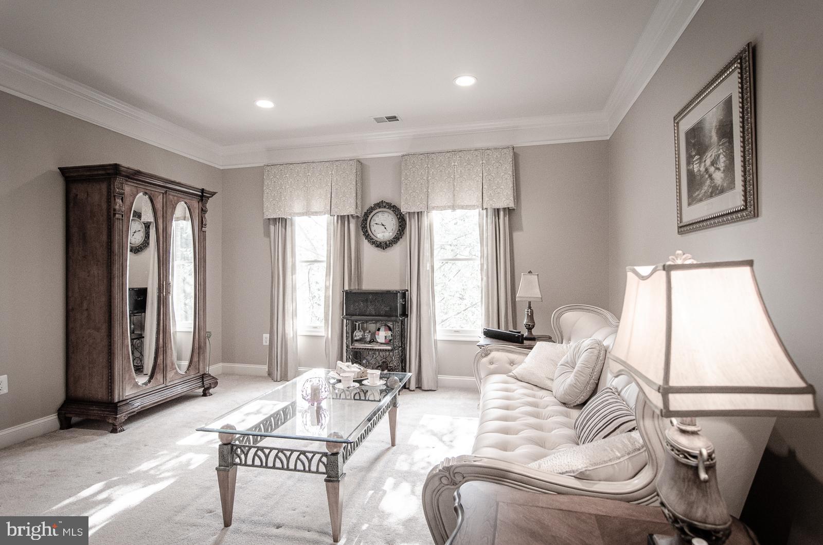 MOUNT VERNON - Residential