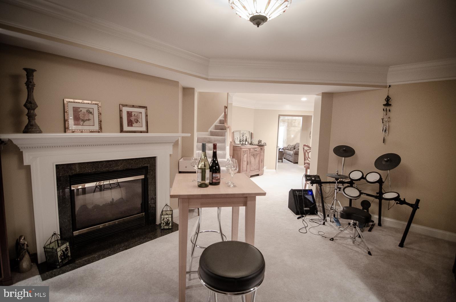 MOUNT VERNON - Residential