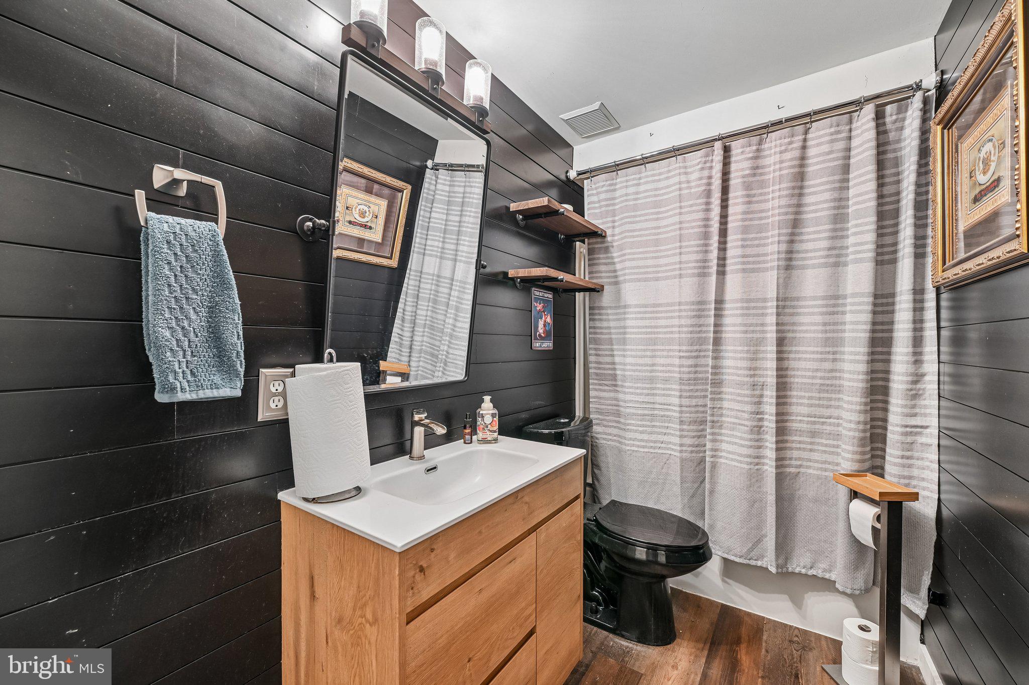 GOSHEN ESTATES - Residential