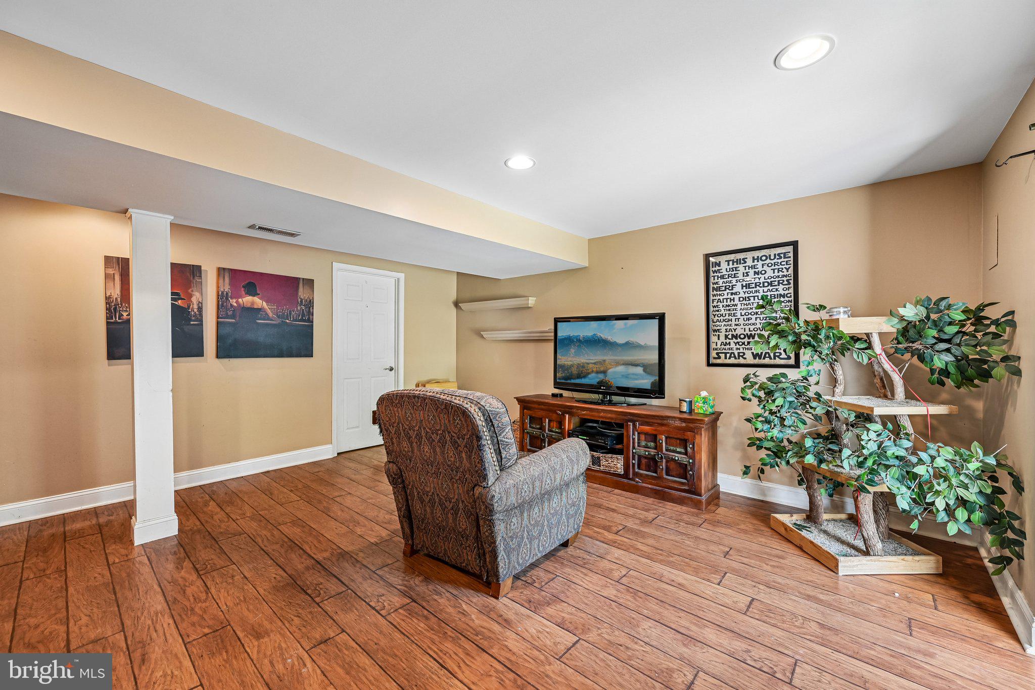 GOSHEN ESTATES - Residential