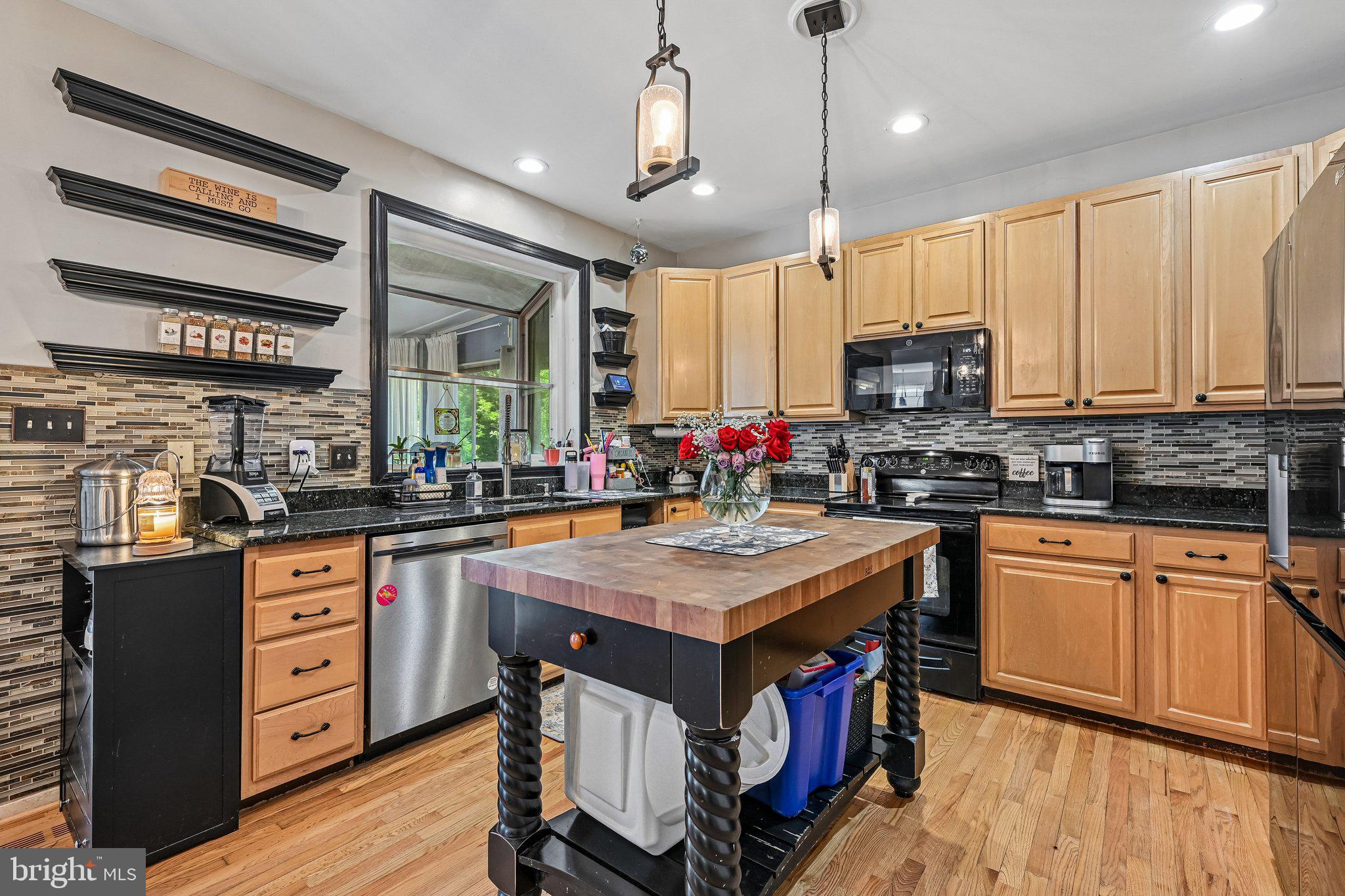 GOSHEN ESTATES - Residential