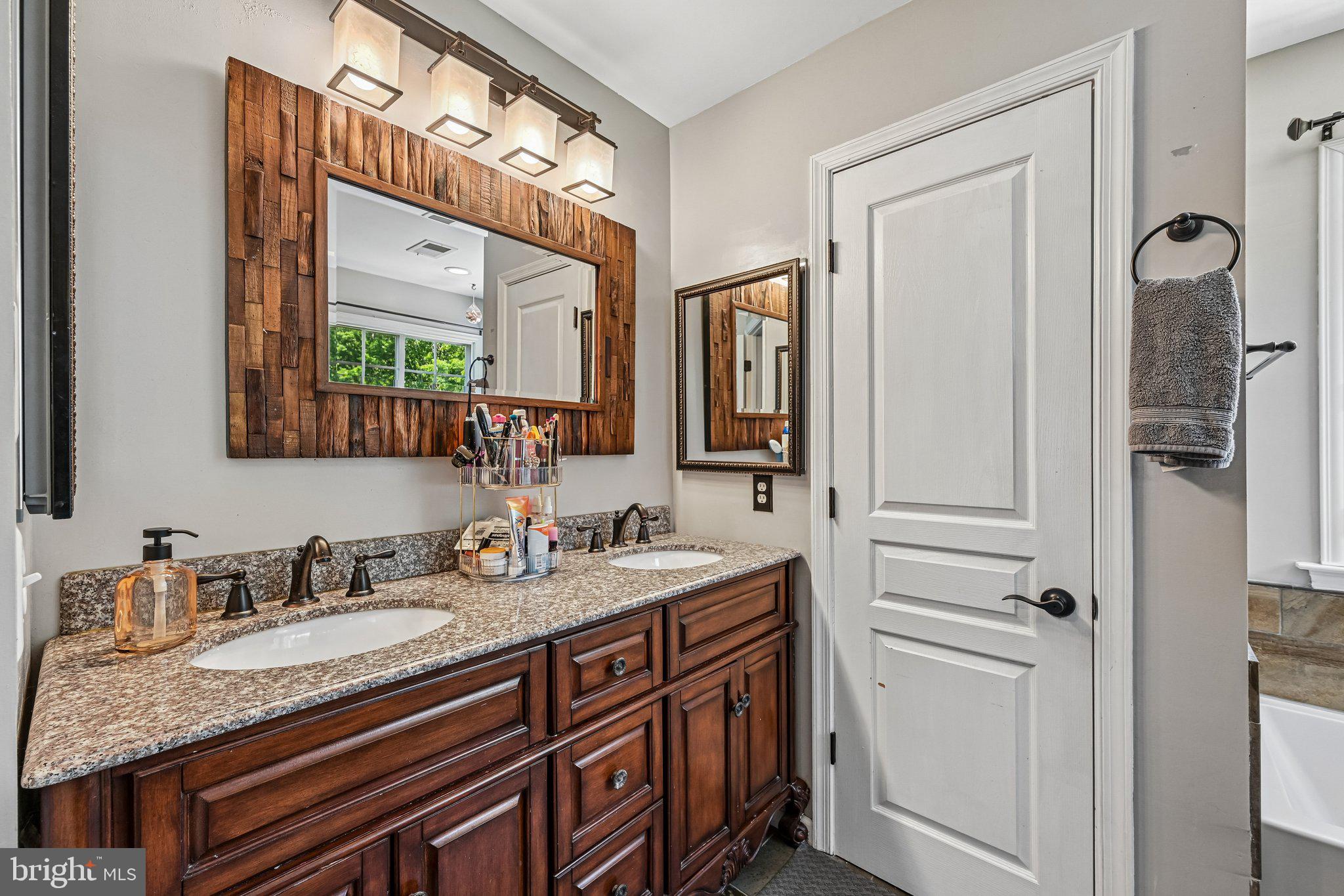 GOSHEN ESTATES - Residential