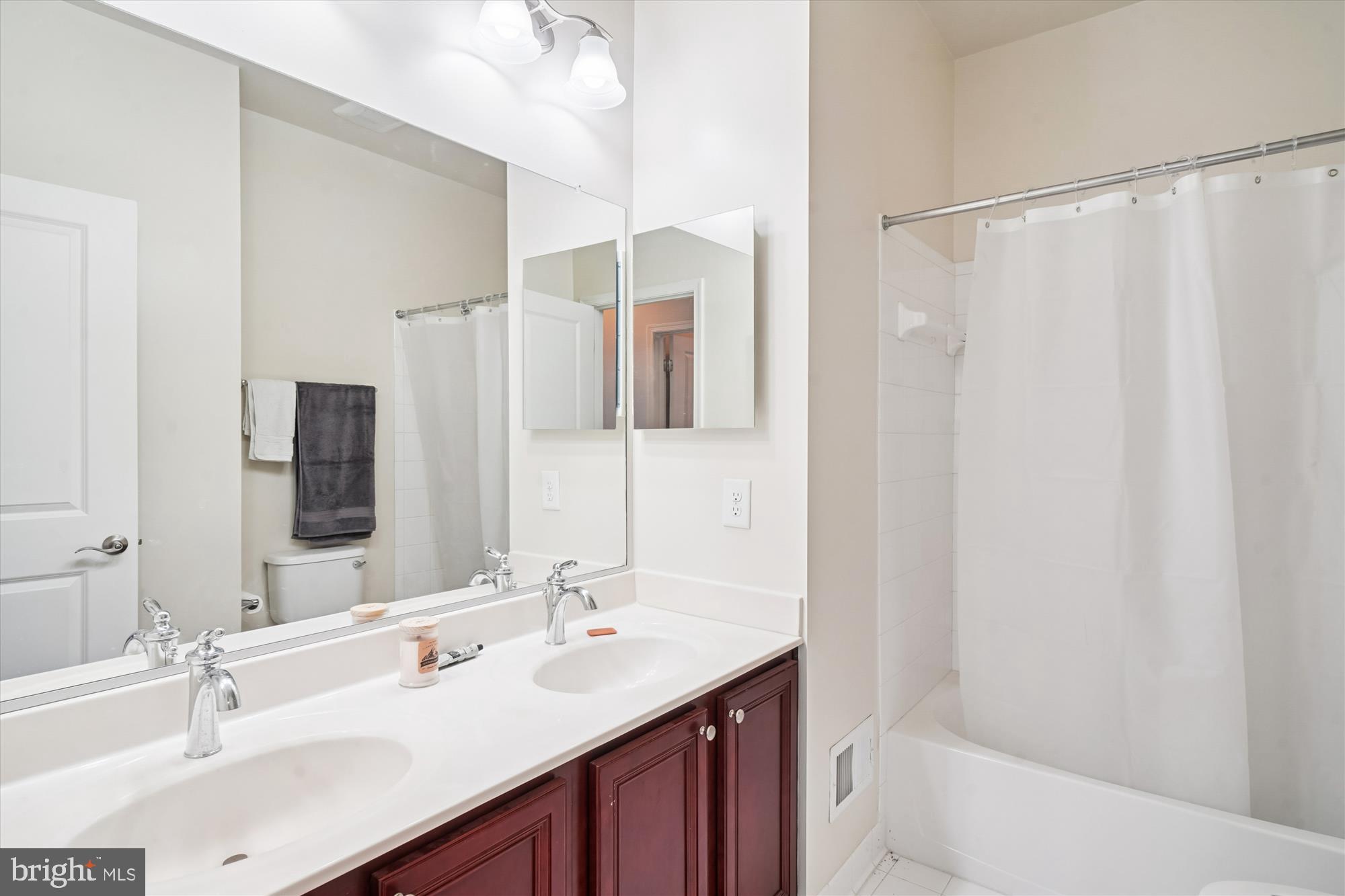 WOODLANDS PRESERVE AT WESTWINDS - Residential