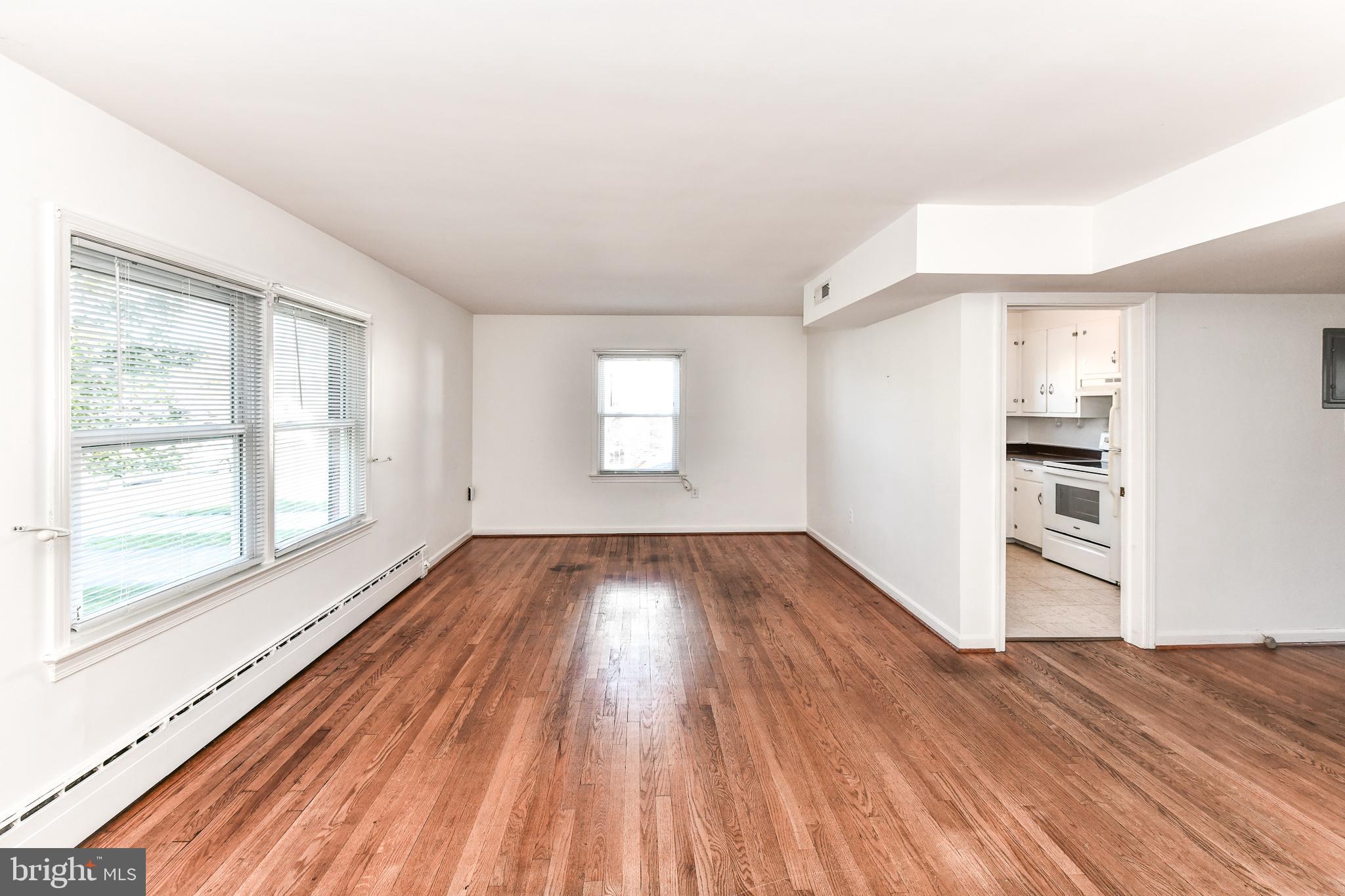 TOWN OF PURCELLVILLE - Residential Lease