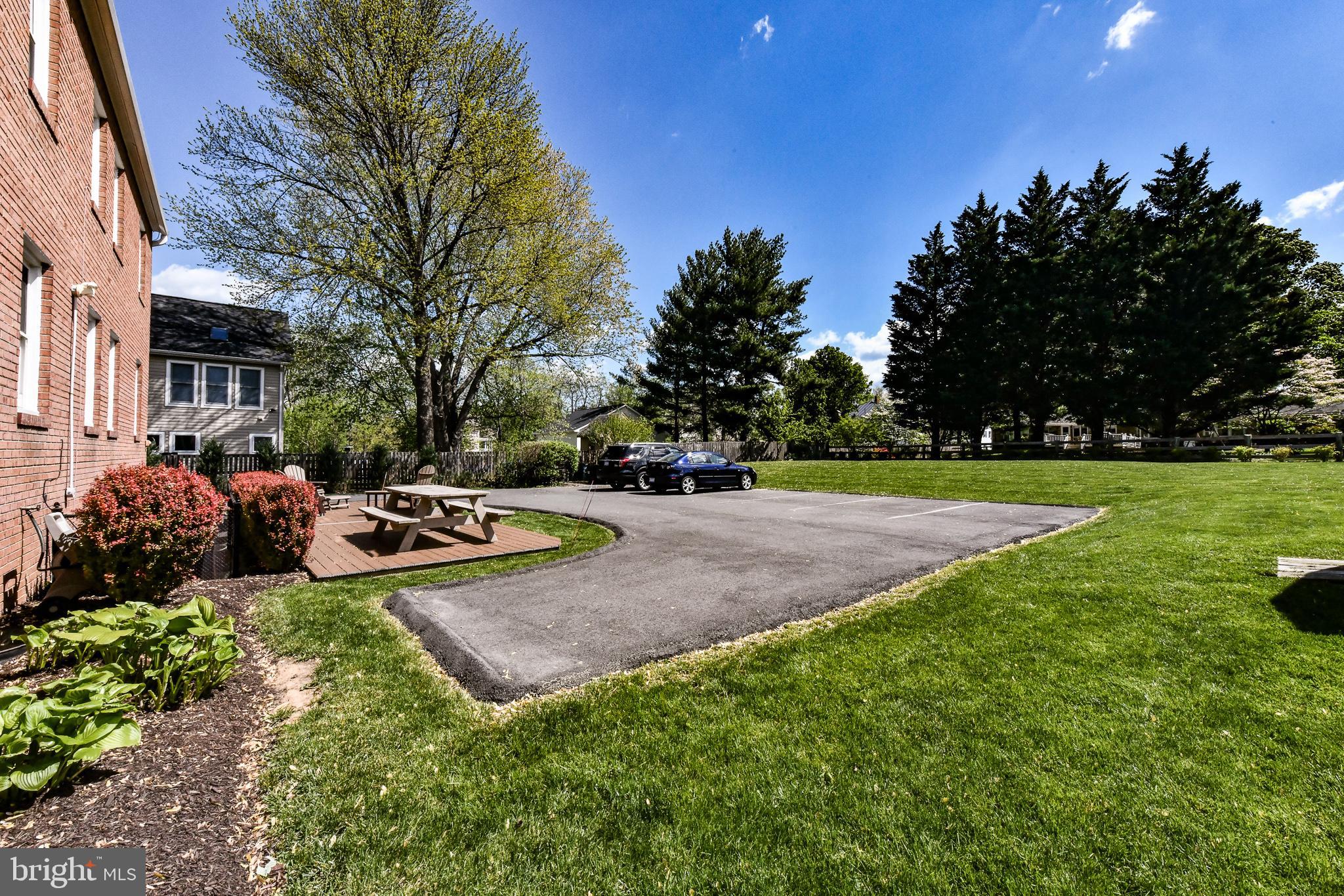 TOWN OF PURCELLVILLE - Residential Lease