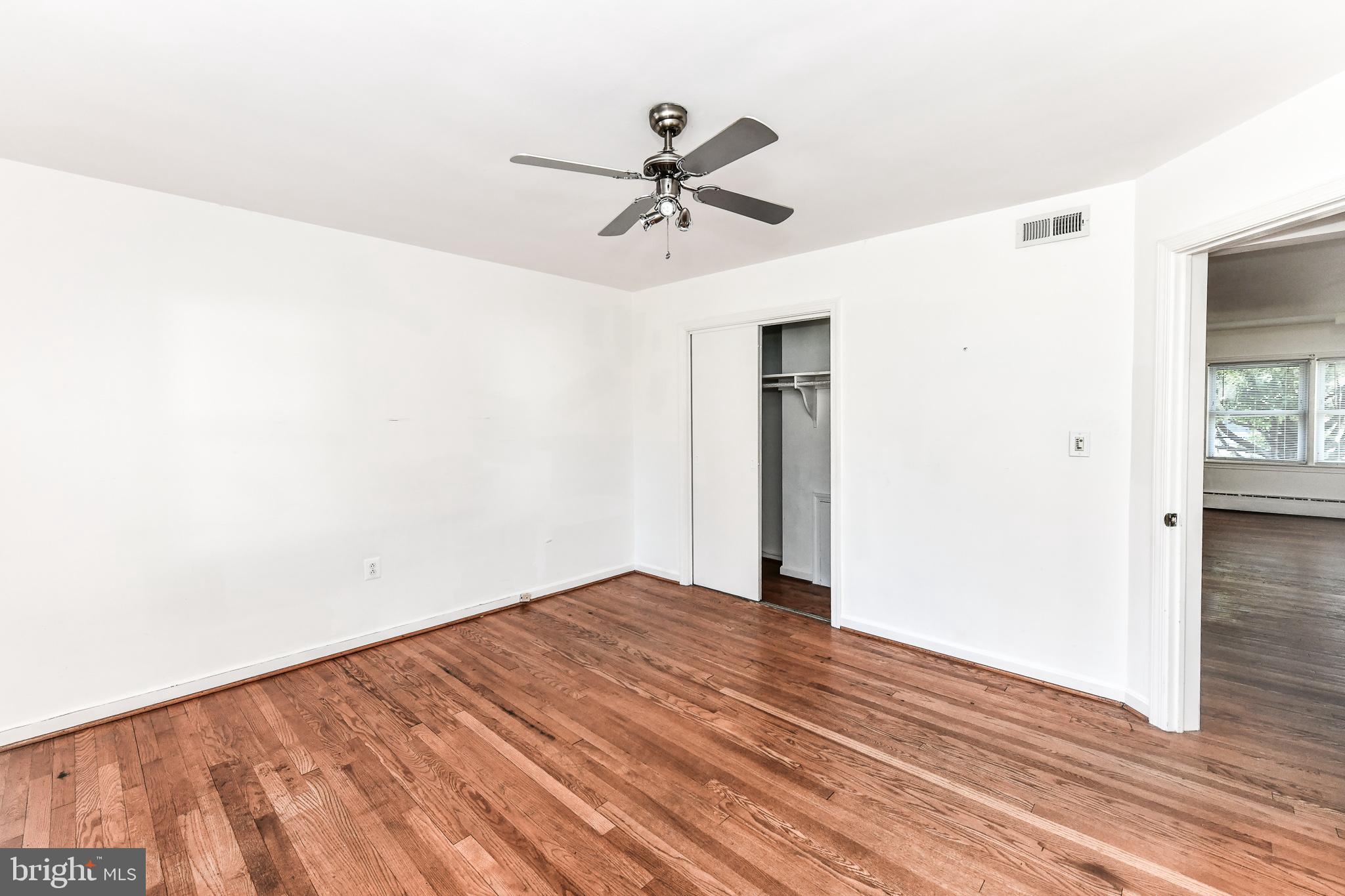 TOWN OF PURCELLVILLE - Residential Lease