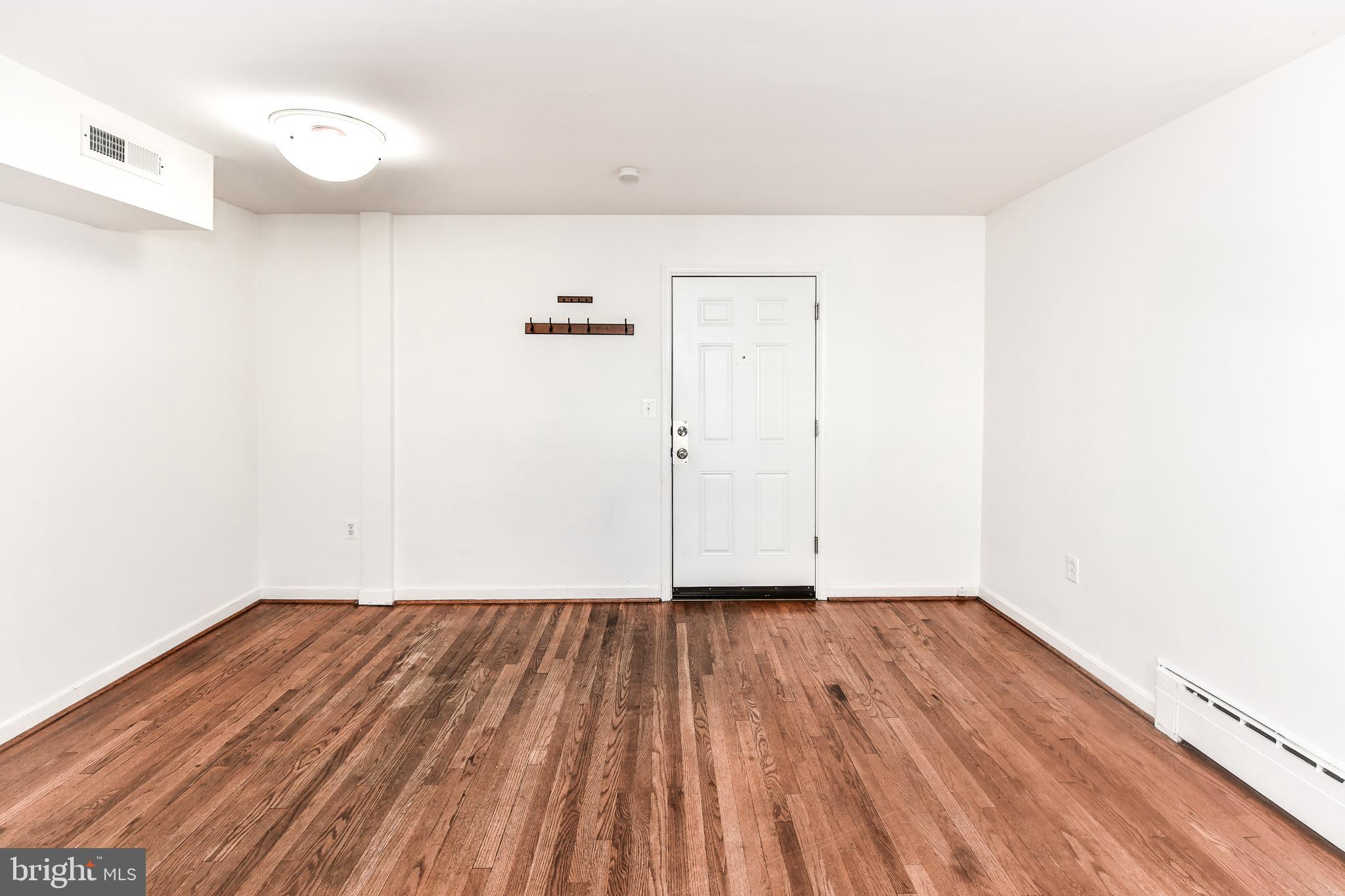 TOWN OF PURCELLVILLE - Residential Lease