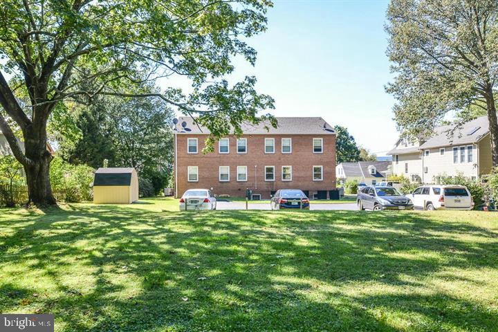 TOWN OF PURCELLVILLE - Residential Lease