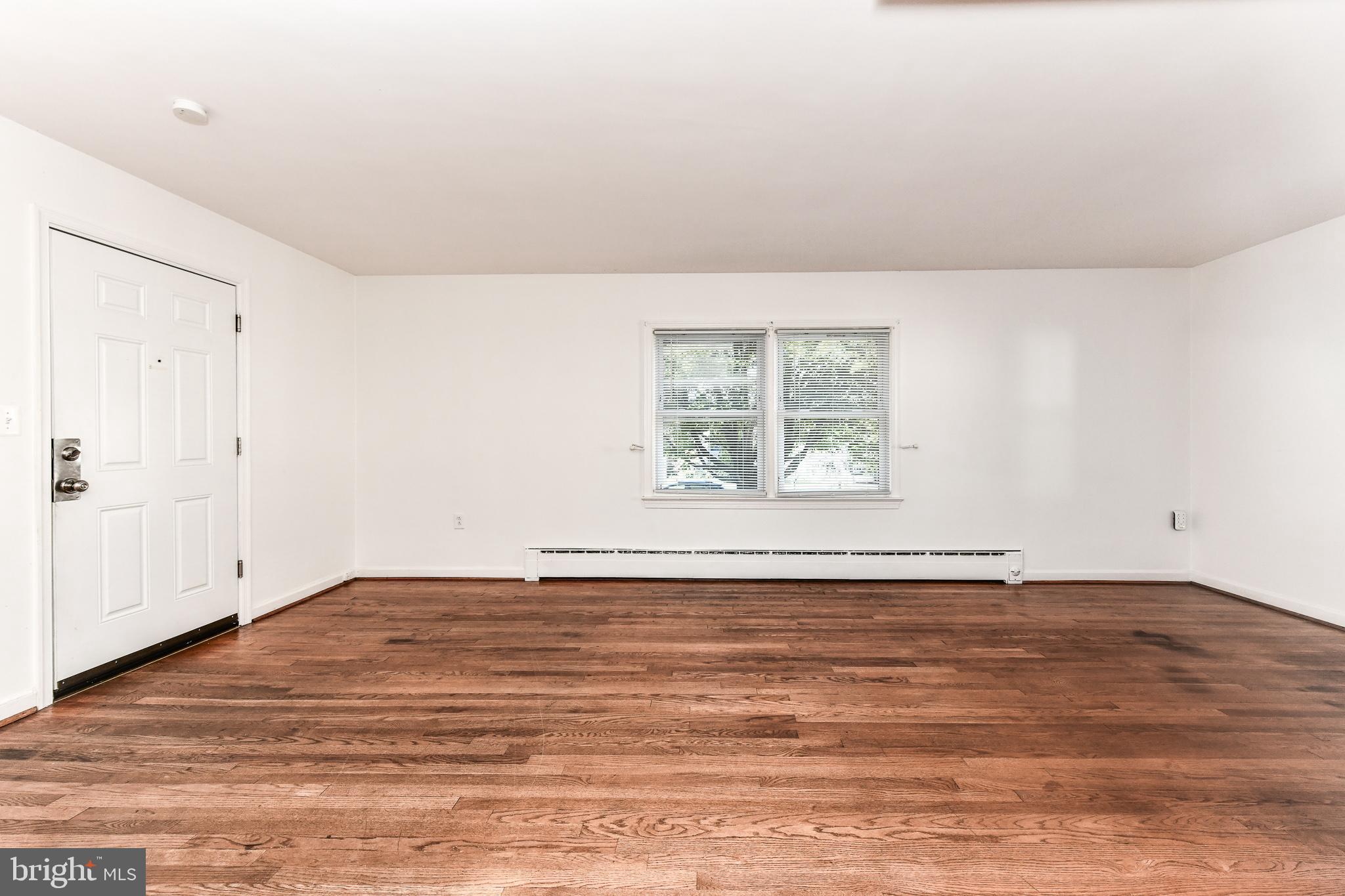 TOWN OF PURCELLVILLE - Residential Lease