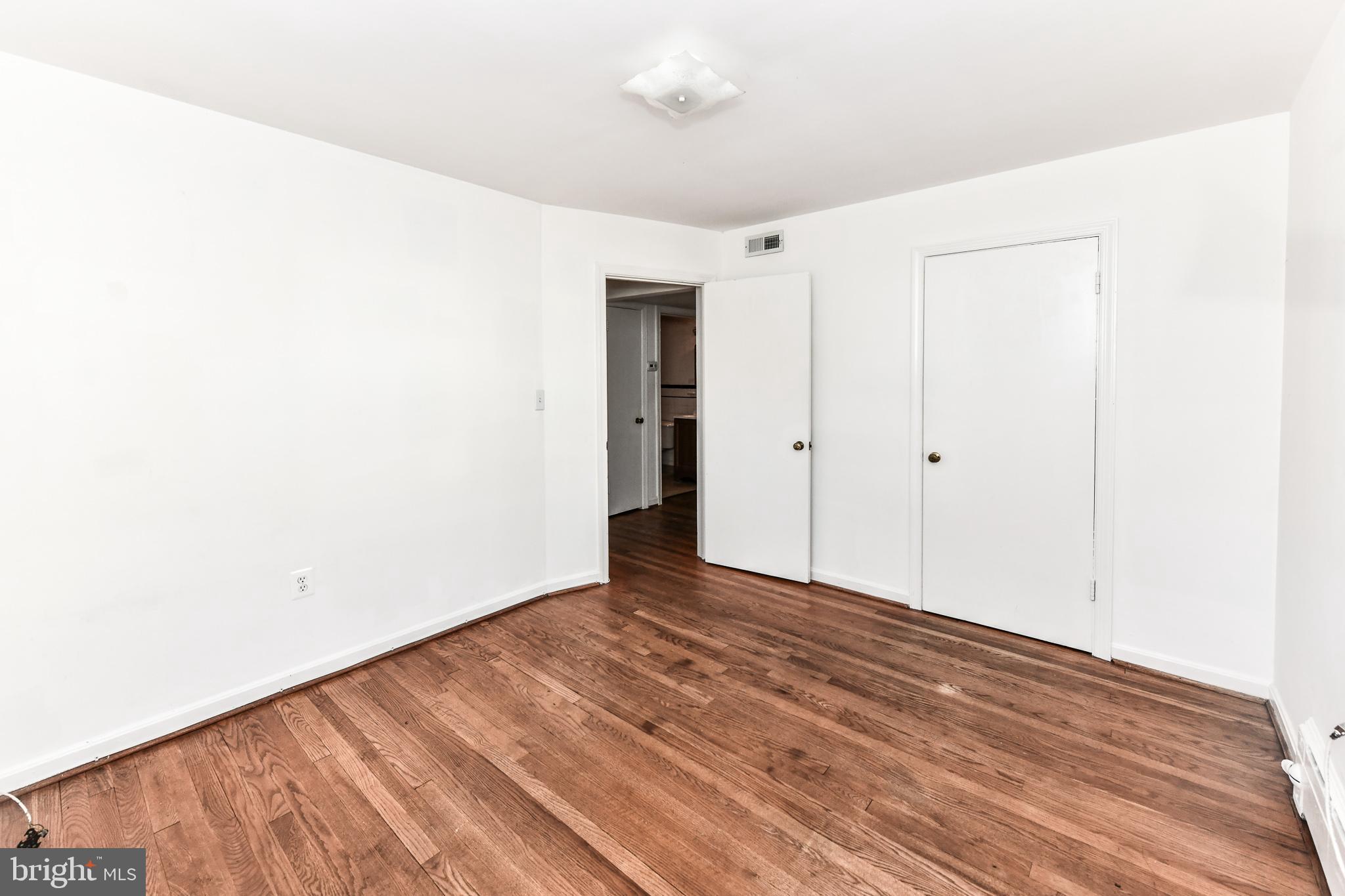 TOWN OF PURCELLVILLE - Residential Lease