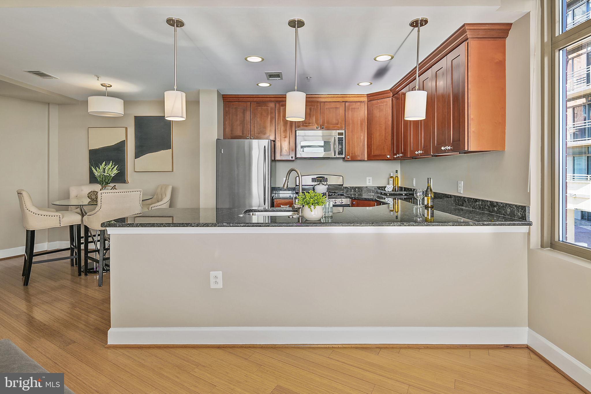 ECLIPSE ON CENTER PARK - Residential Lease