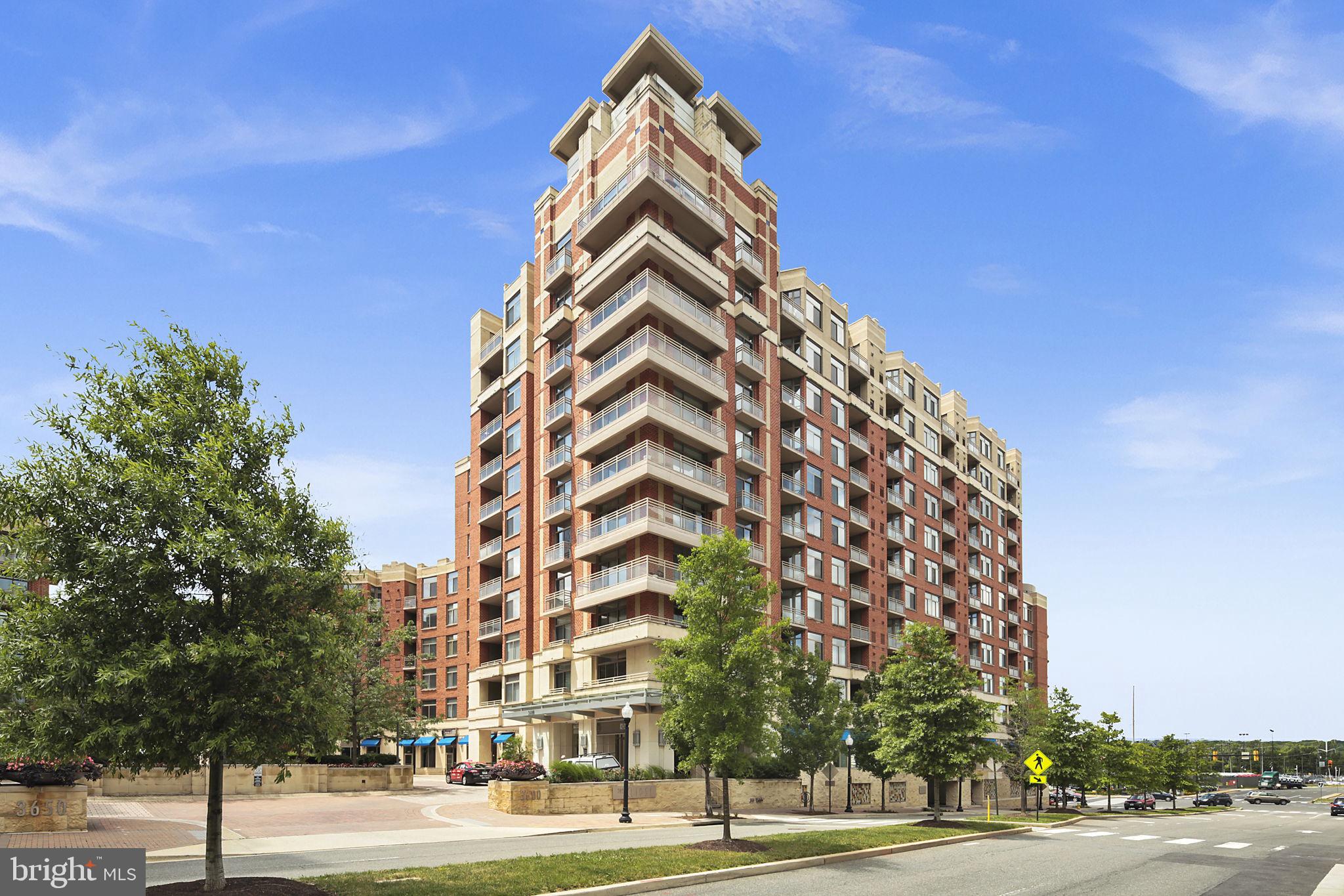 ECLIPSE ON CENTER PARK - Residential Lease