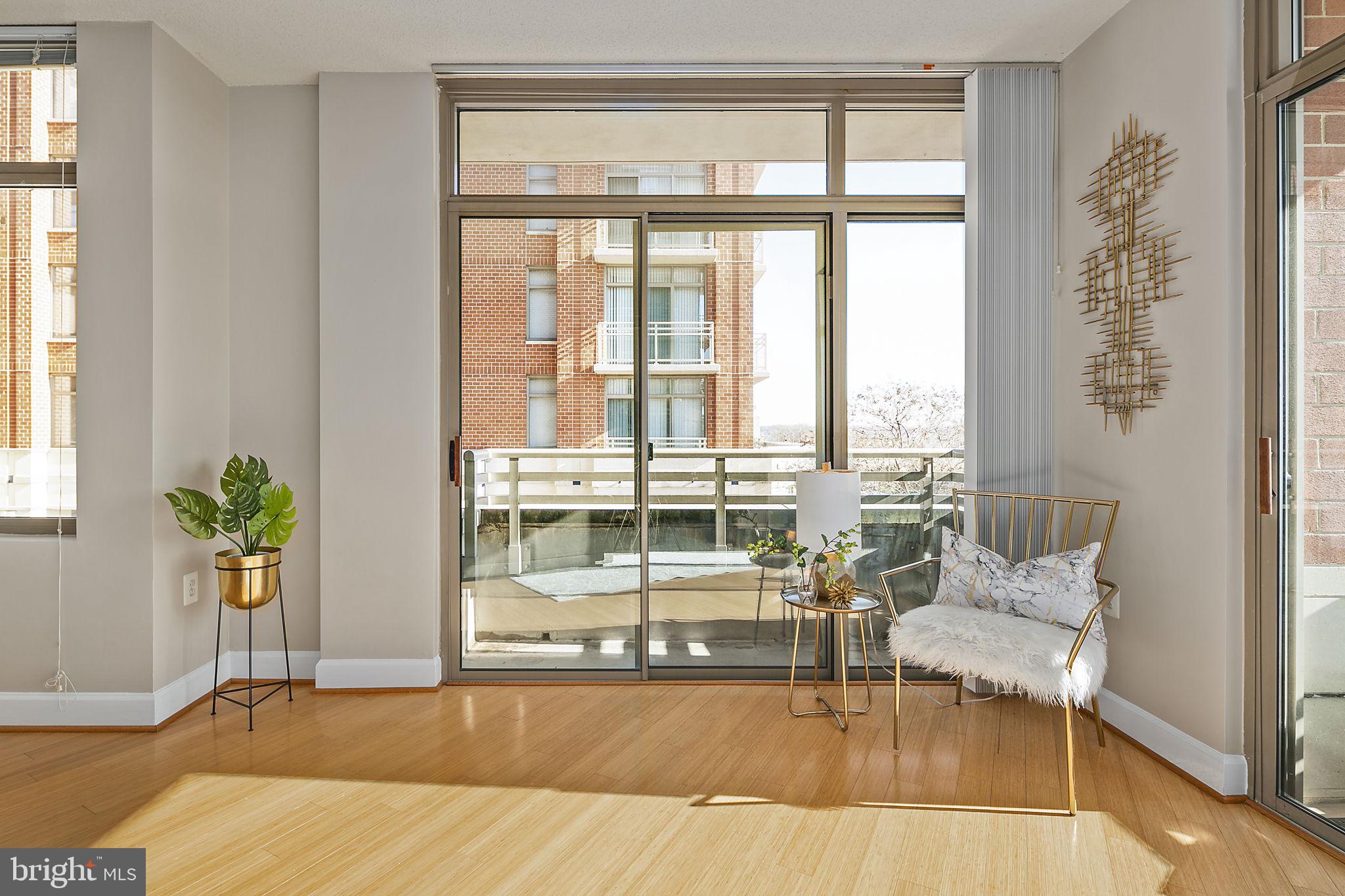 ECLIPSE ON CENTER PARK - Residential Lease