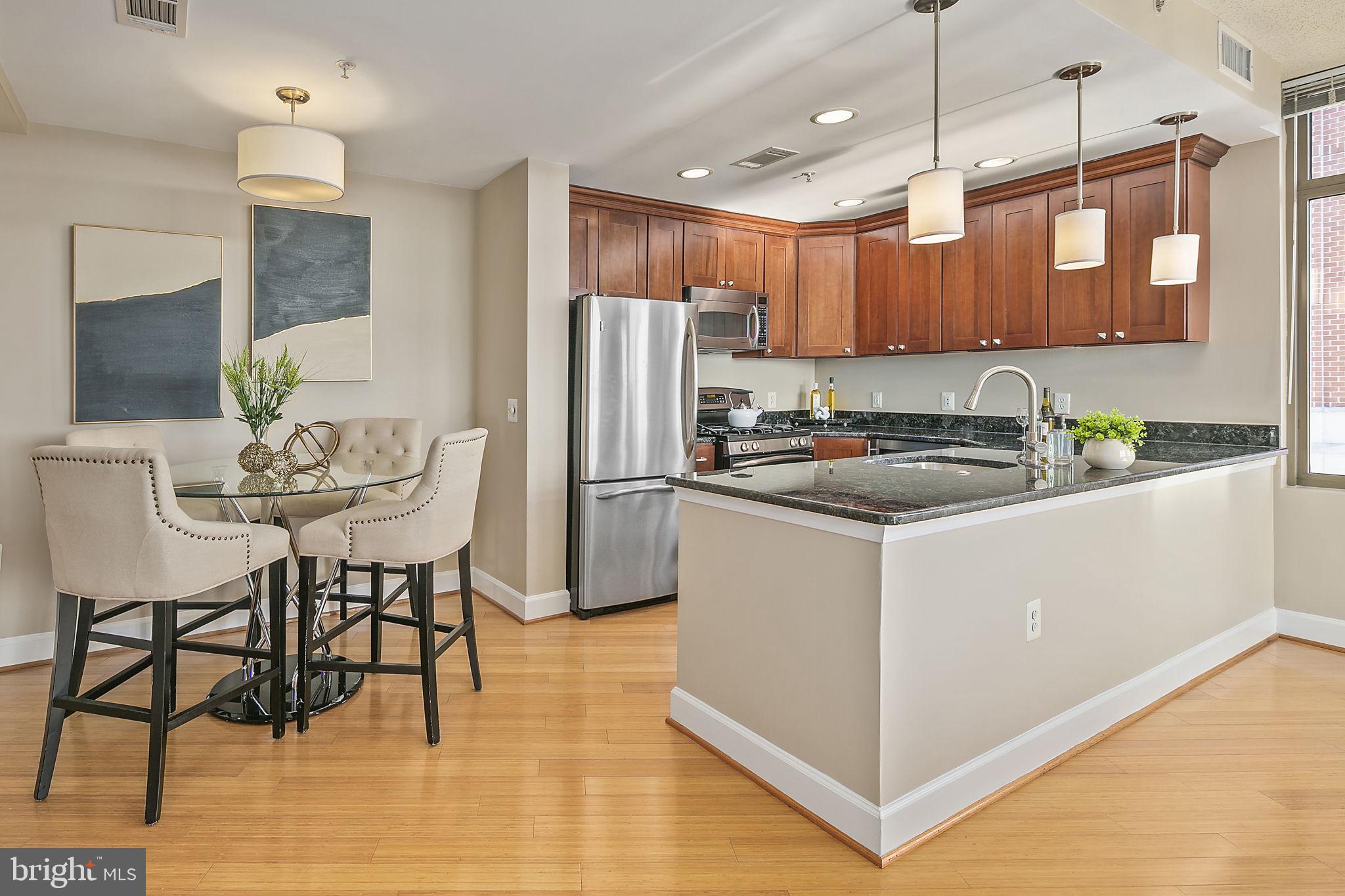 ECLIPSE ON CENTER PARK - Residential Lease