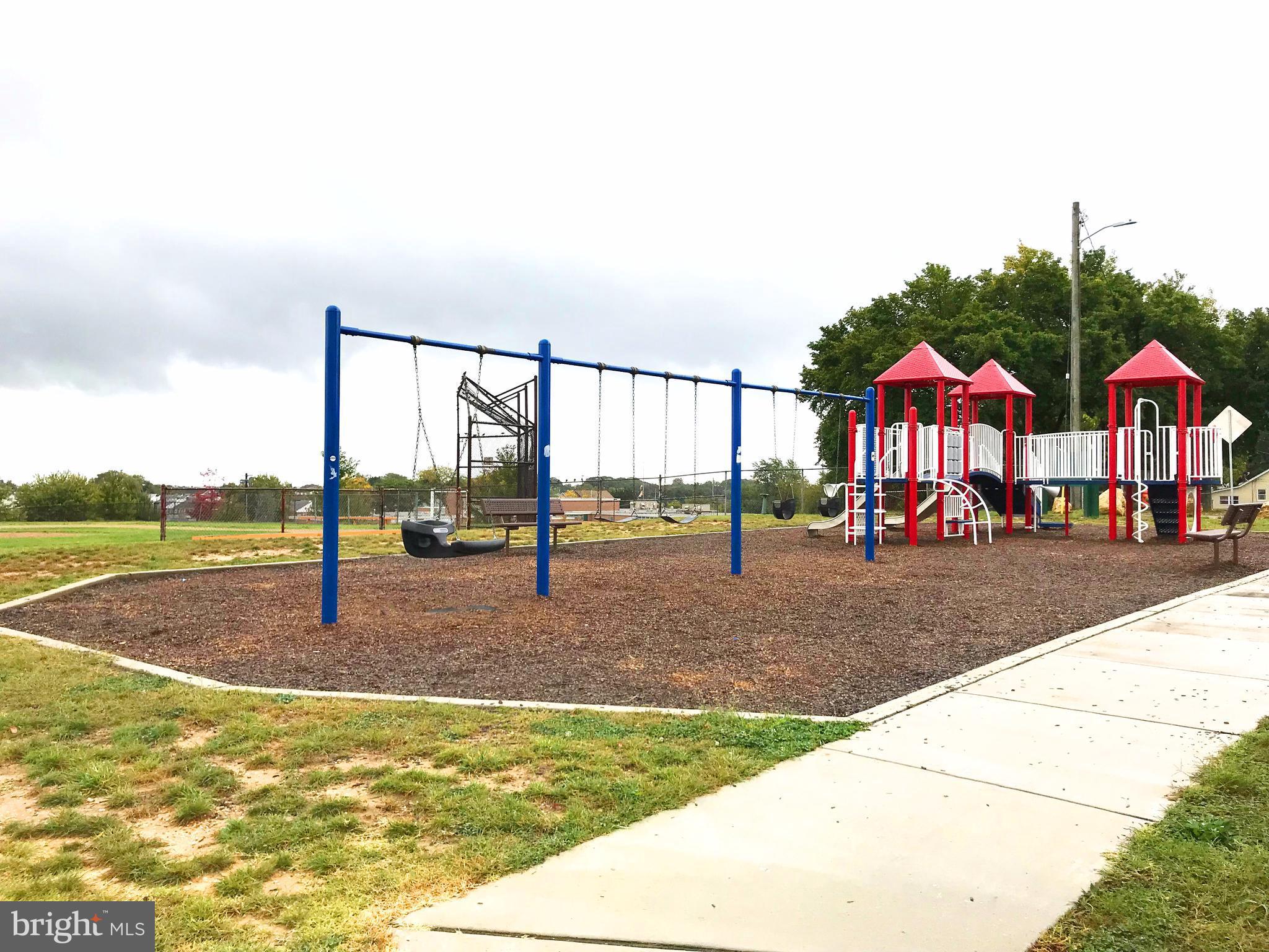 EASTWOOD - Residential