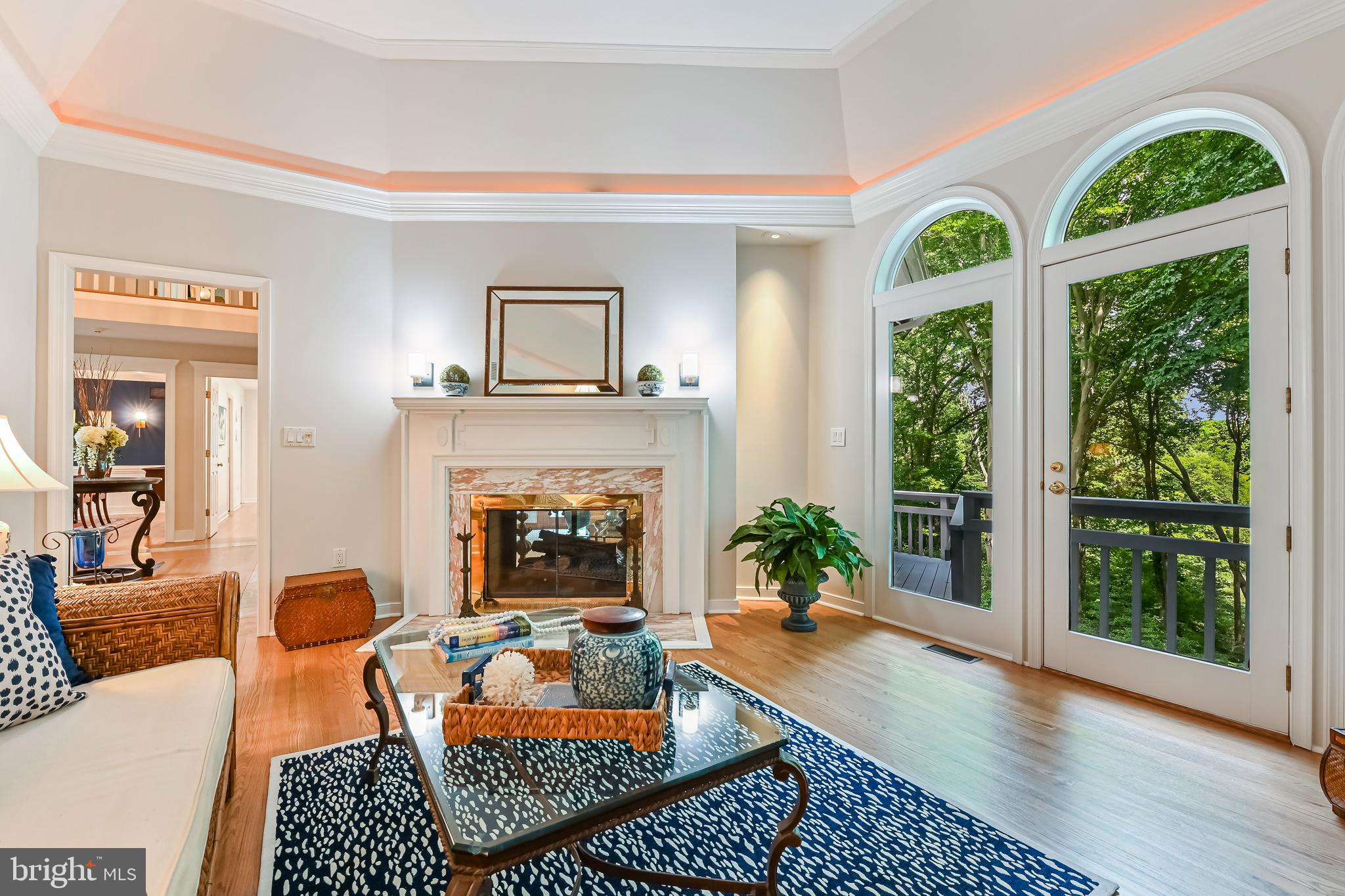 MAYNADIER - Residential