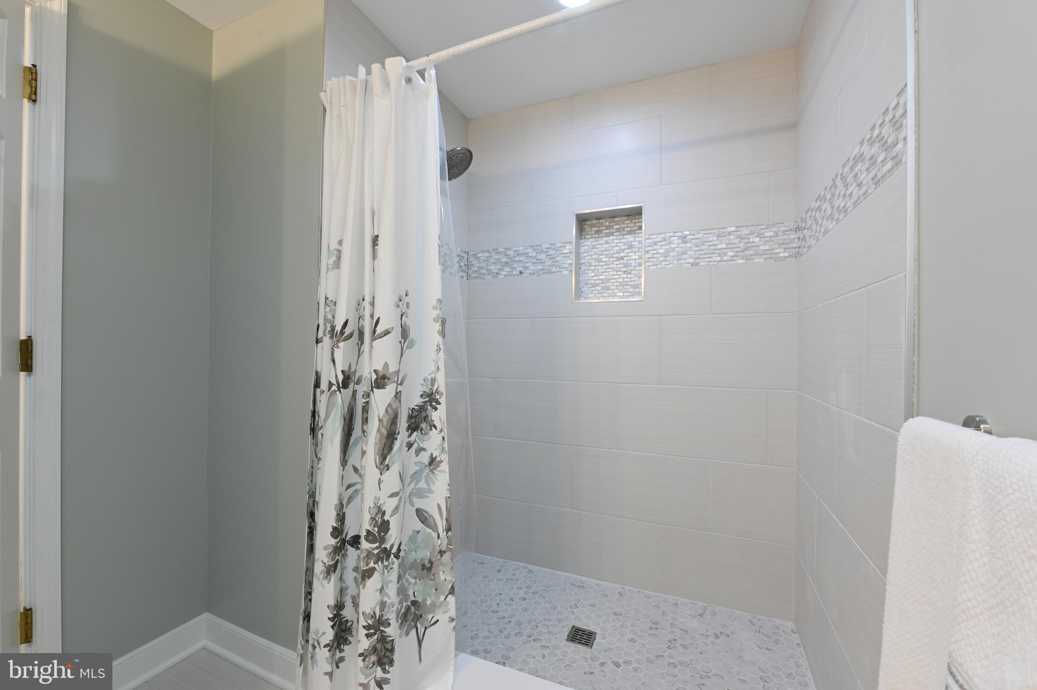 MAYNADIER - Residential