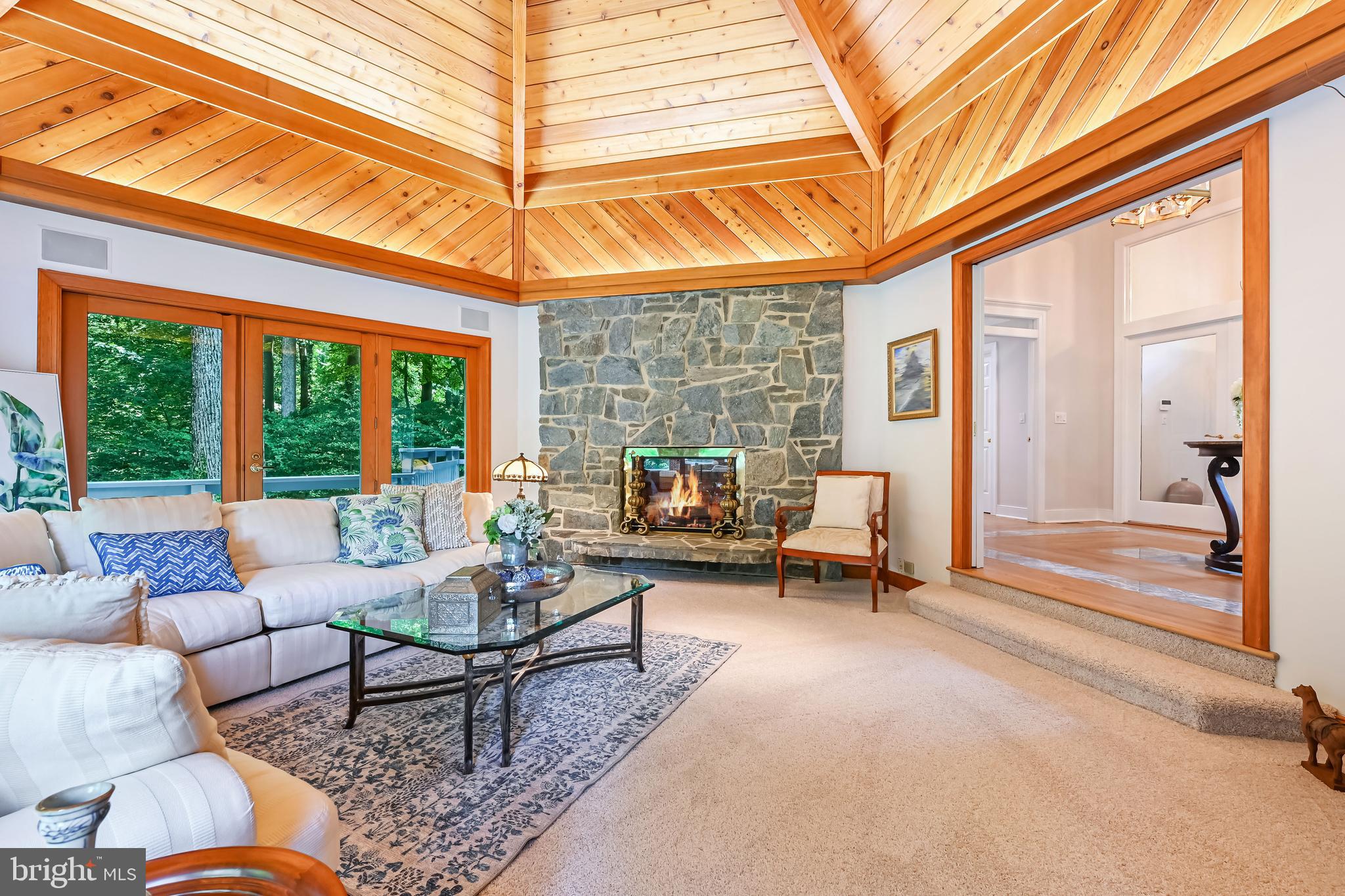 MAYNADIER - Residential