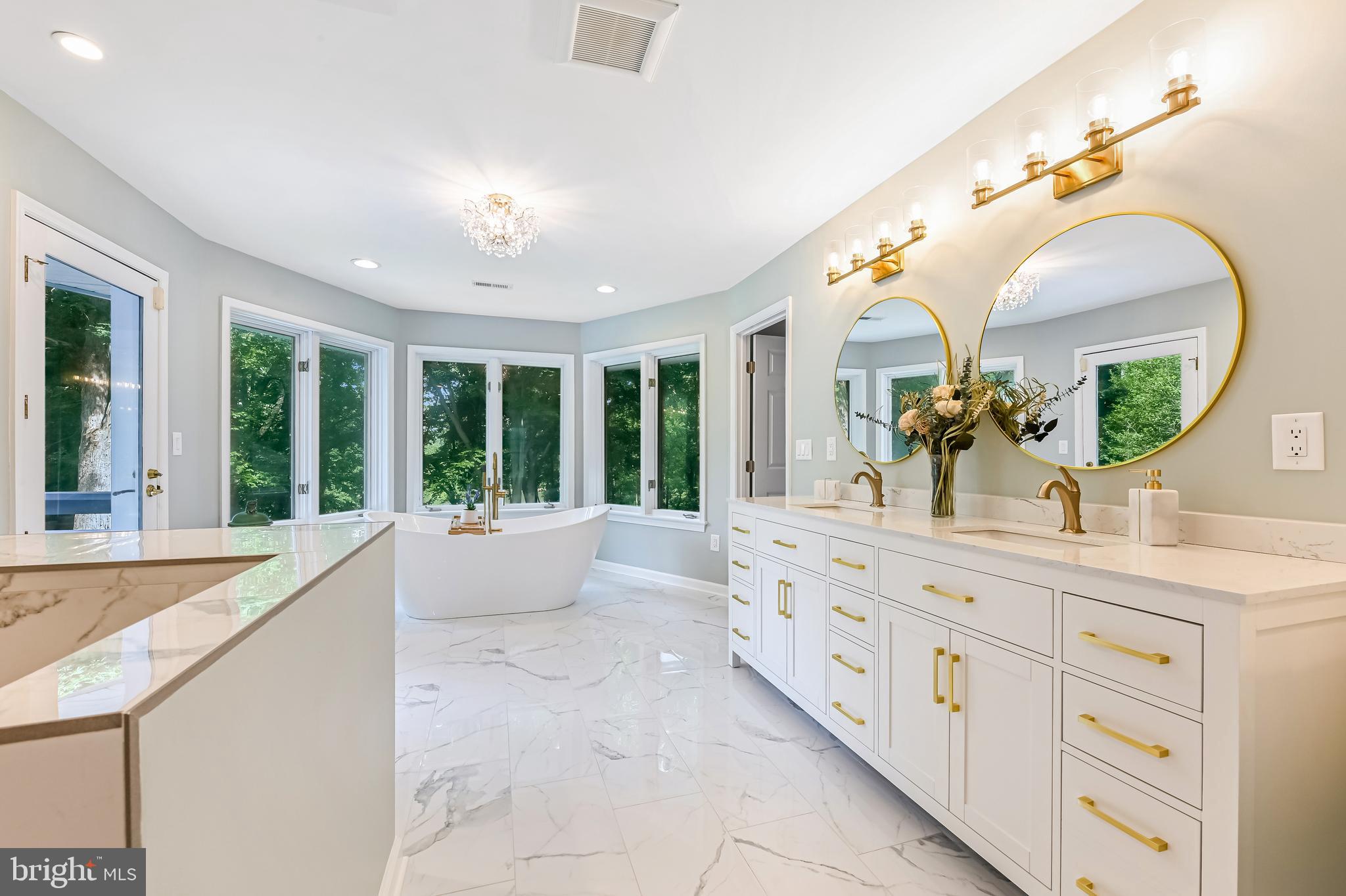 MAYNADIER - Residential