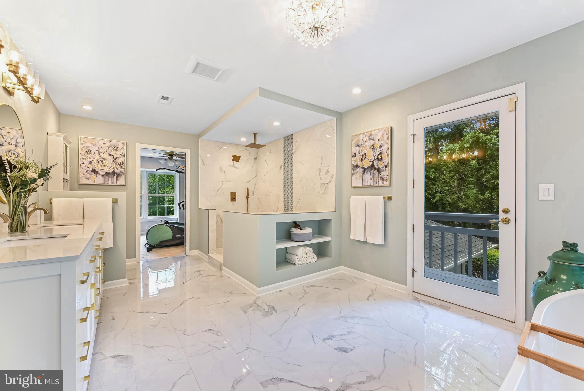 MAYNADIER - Residential